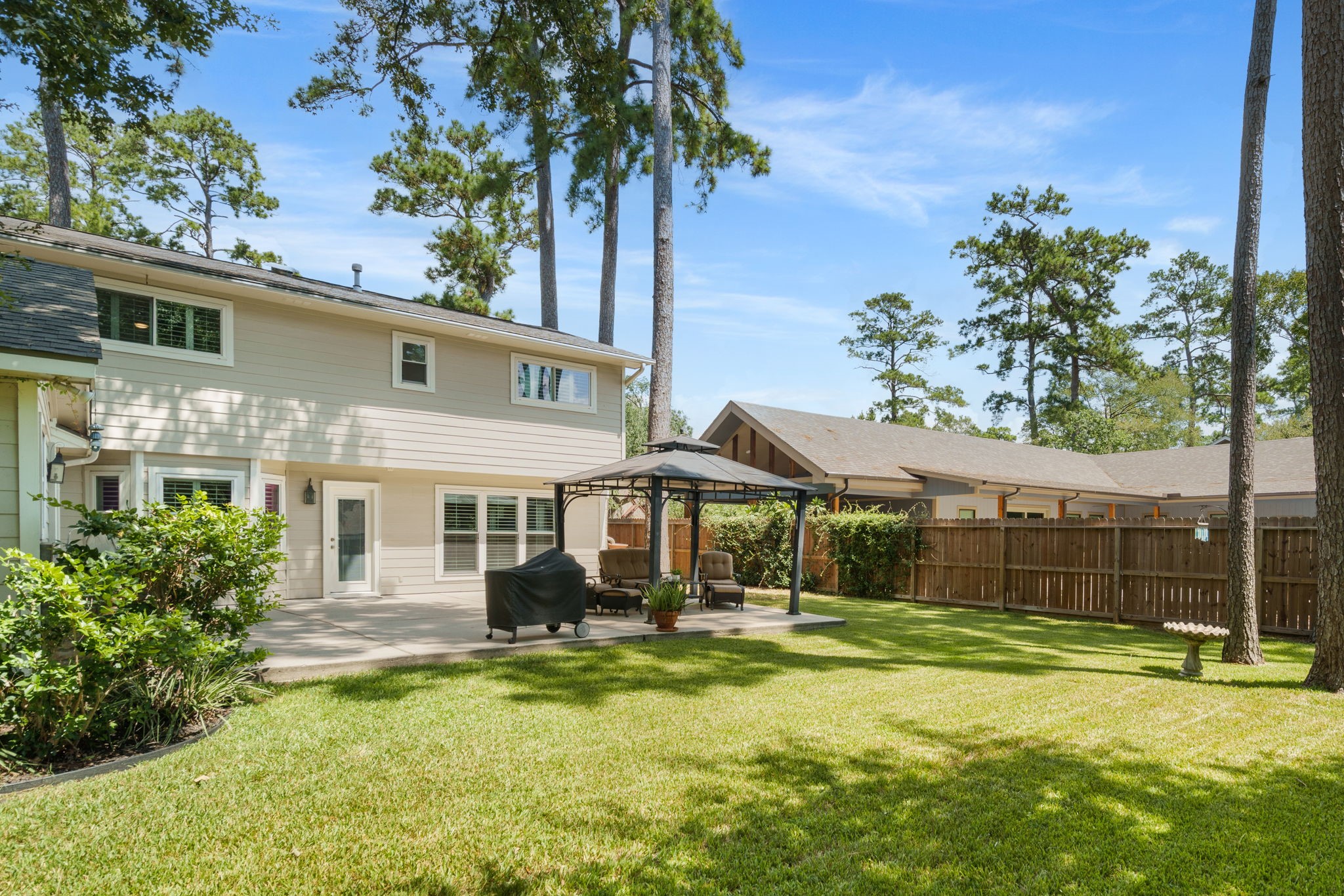6111 Hickorycrest Drive Property Photo 37