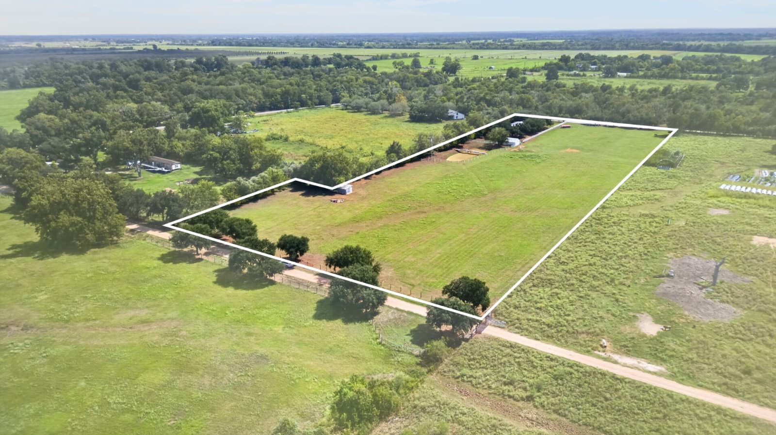 37530 L G Lane Property Photo 6