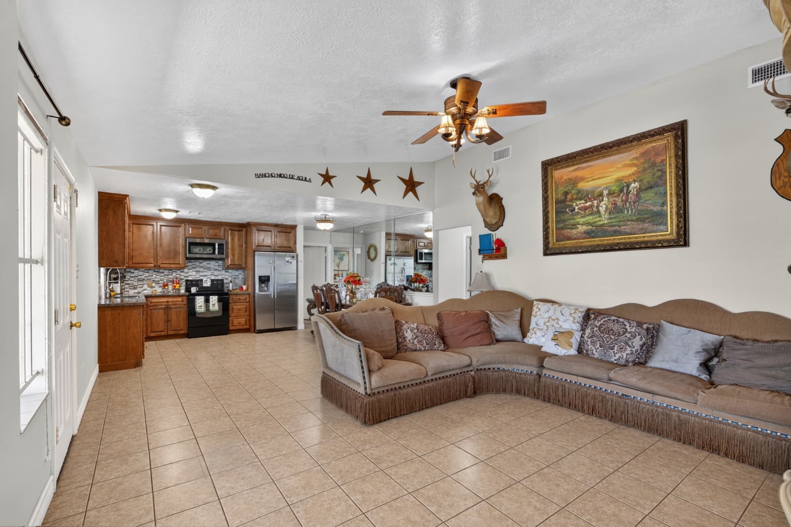 37530 L G Lane Property Photo 14