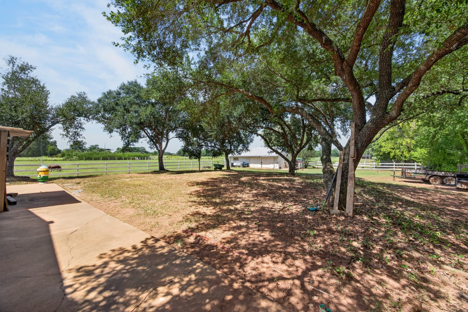 37530 L G Lane Property Photo 32