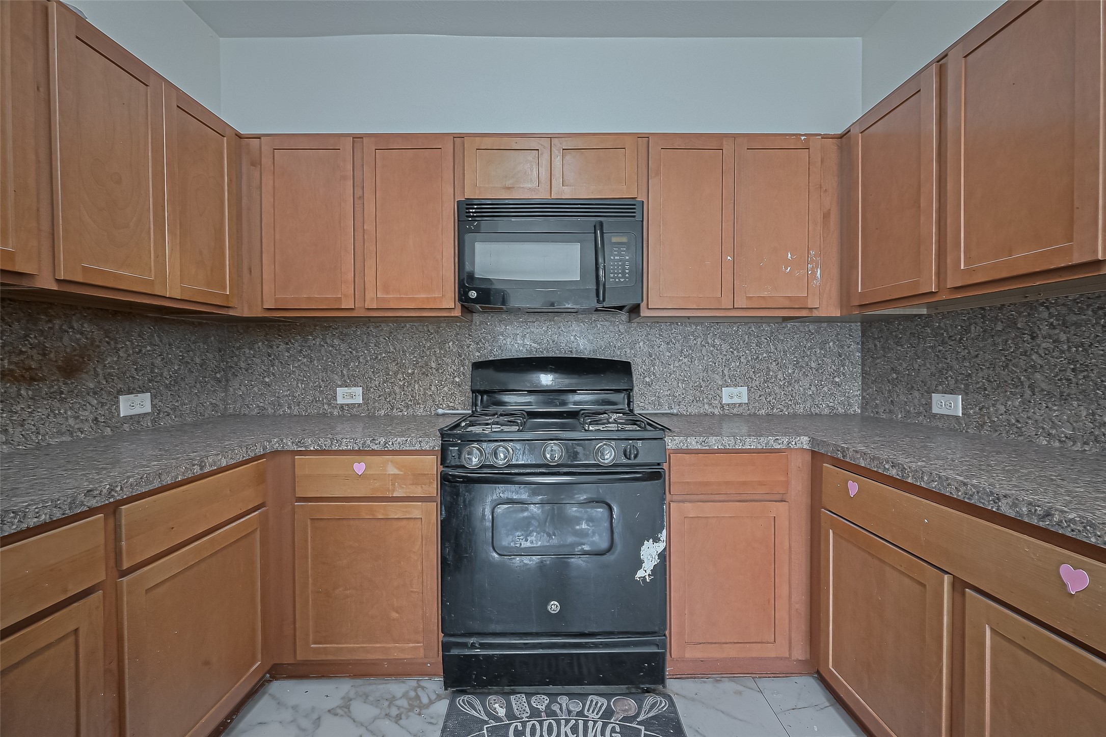 7727 N Friesian Meadow Lane Nw Property Photo 12