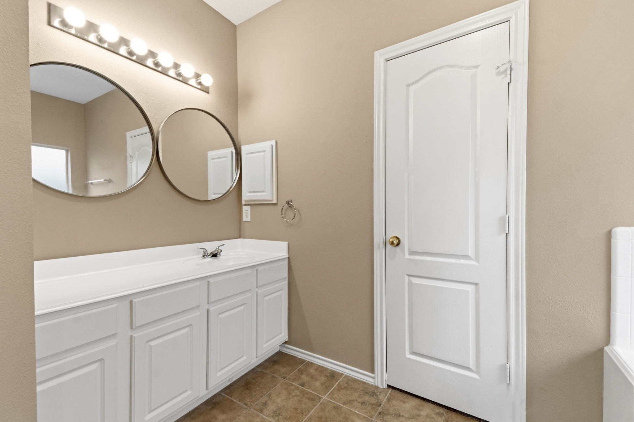 11822 Green Willow Falls Drive Property Photo 11