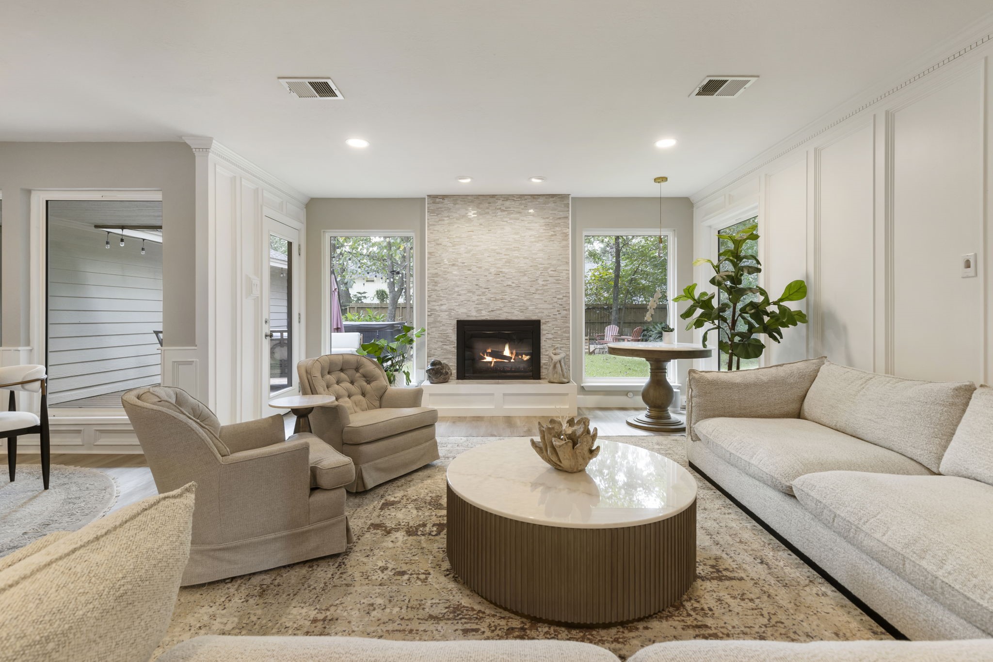 21 Wakerobin Court Property Photo 6