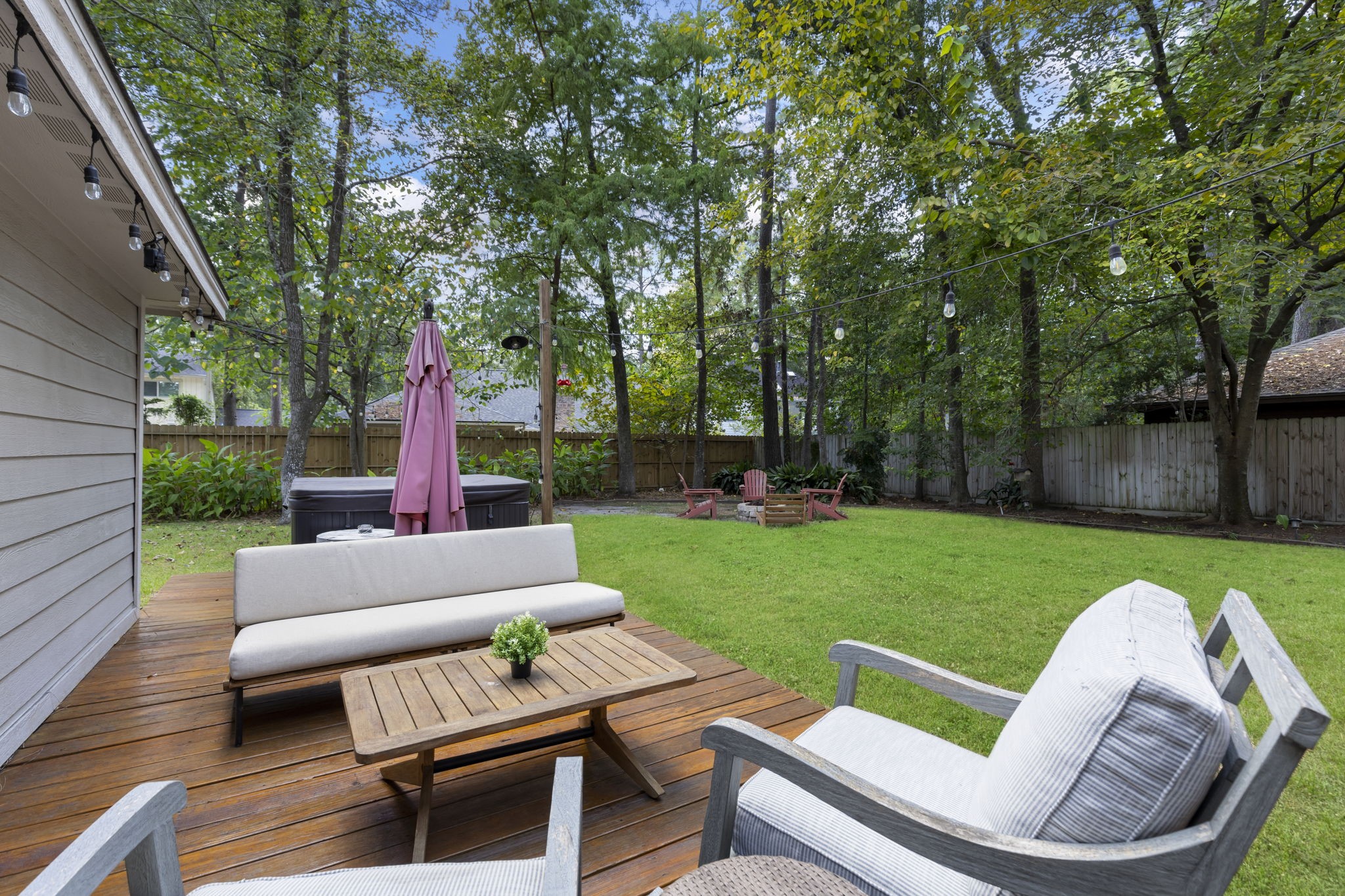 21 Wakerobin Court Property Photo 17