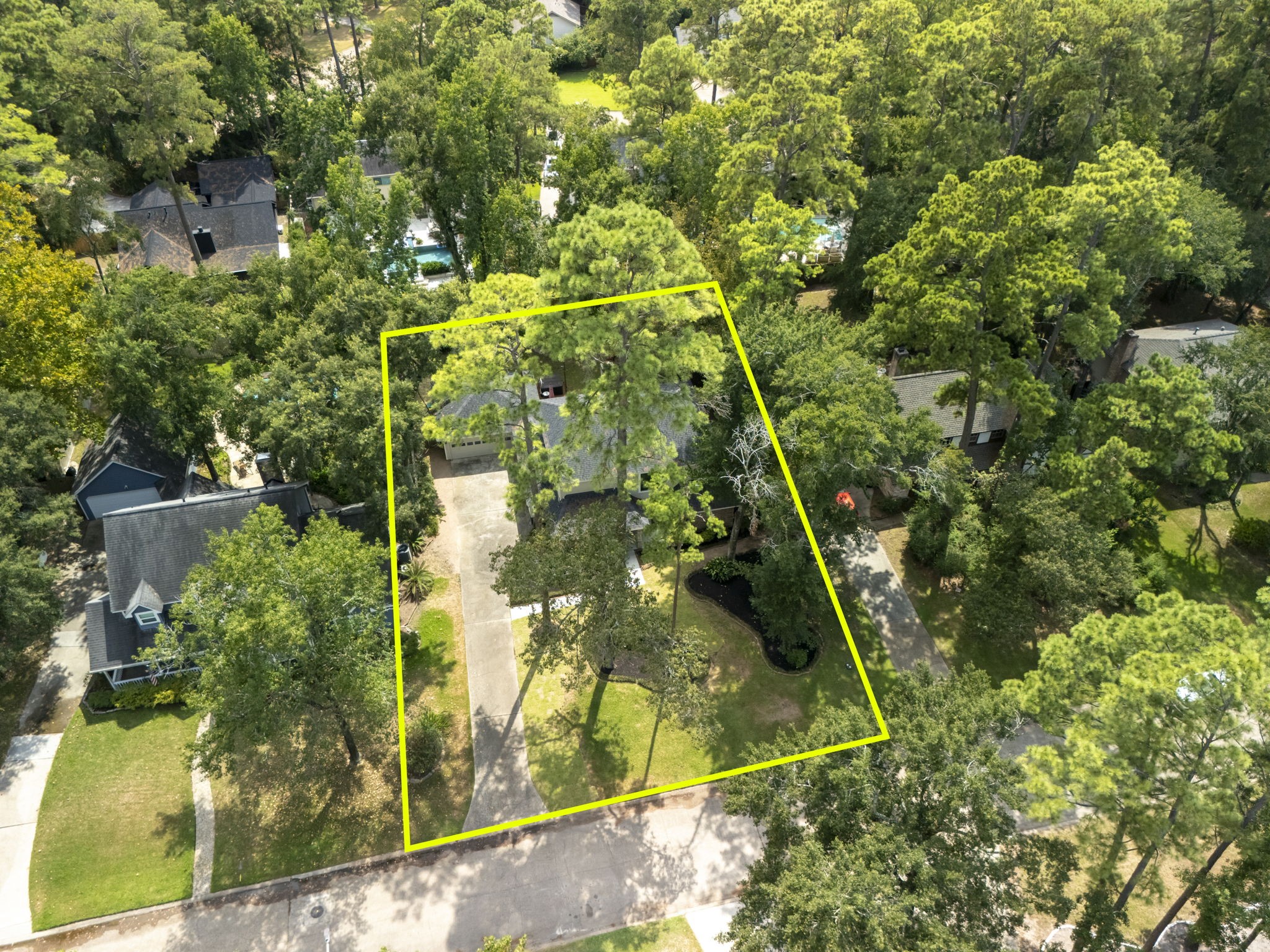 21 Wakerobin Court Property Photo 20