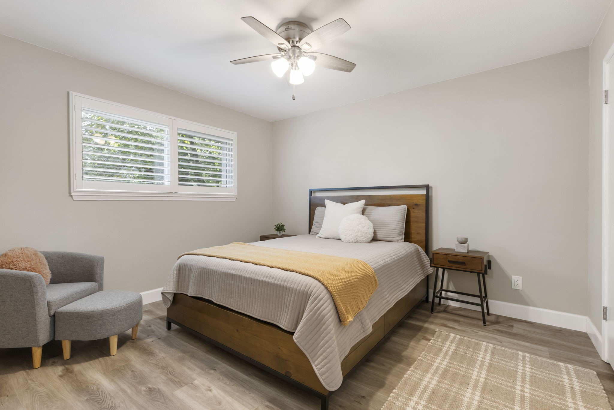 21 Wakerobin Court Property Photo 44