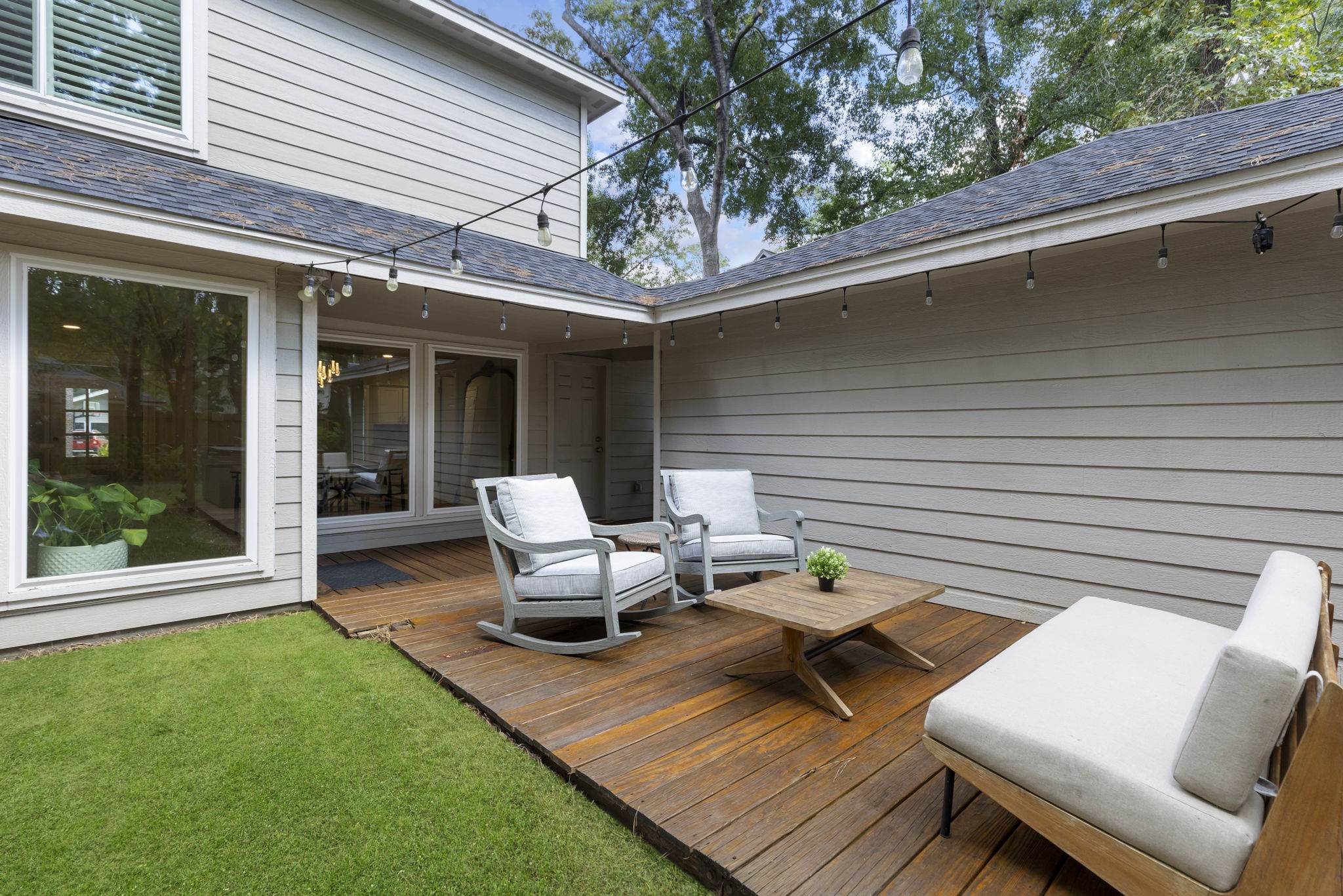 21 Wakerobin Court Property Photo 49