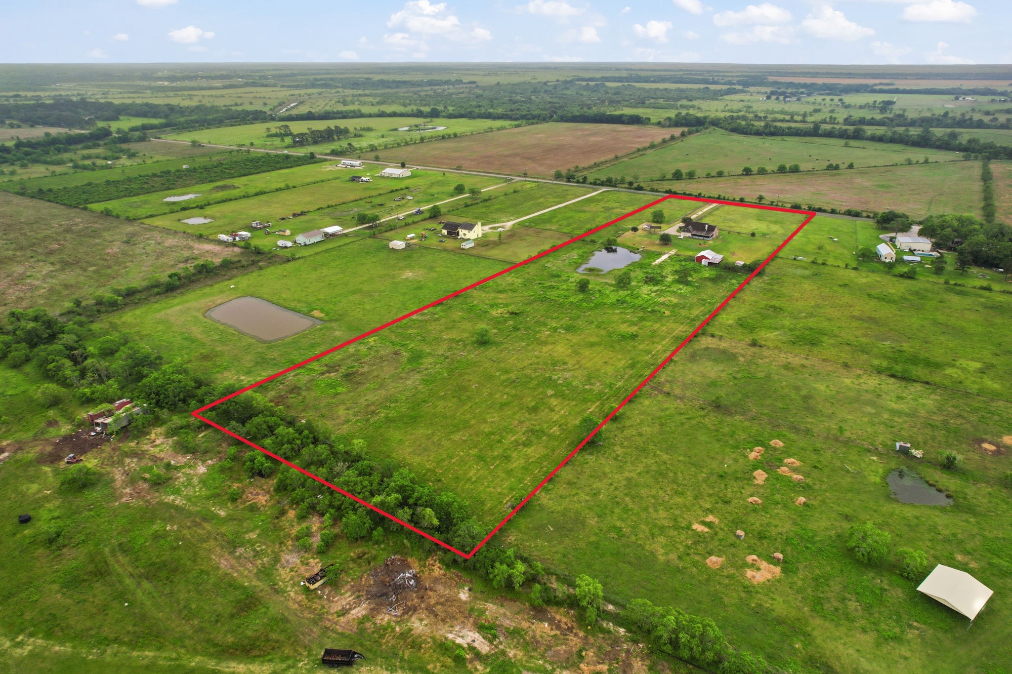 1405 Big Hill Road Property Photo 3
