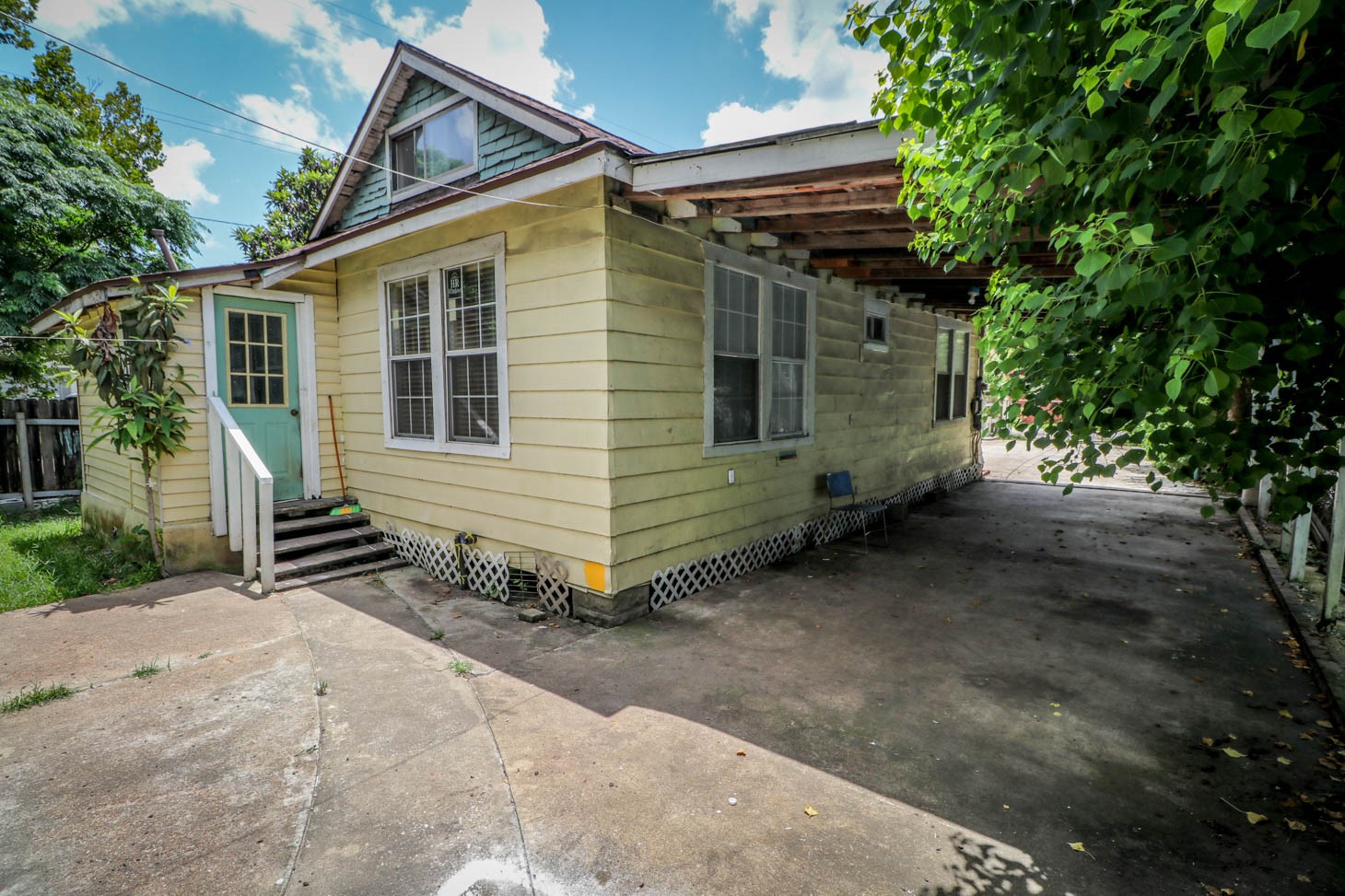 9243 E Avenue O Property Photo 10