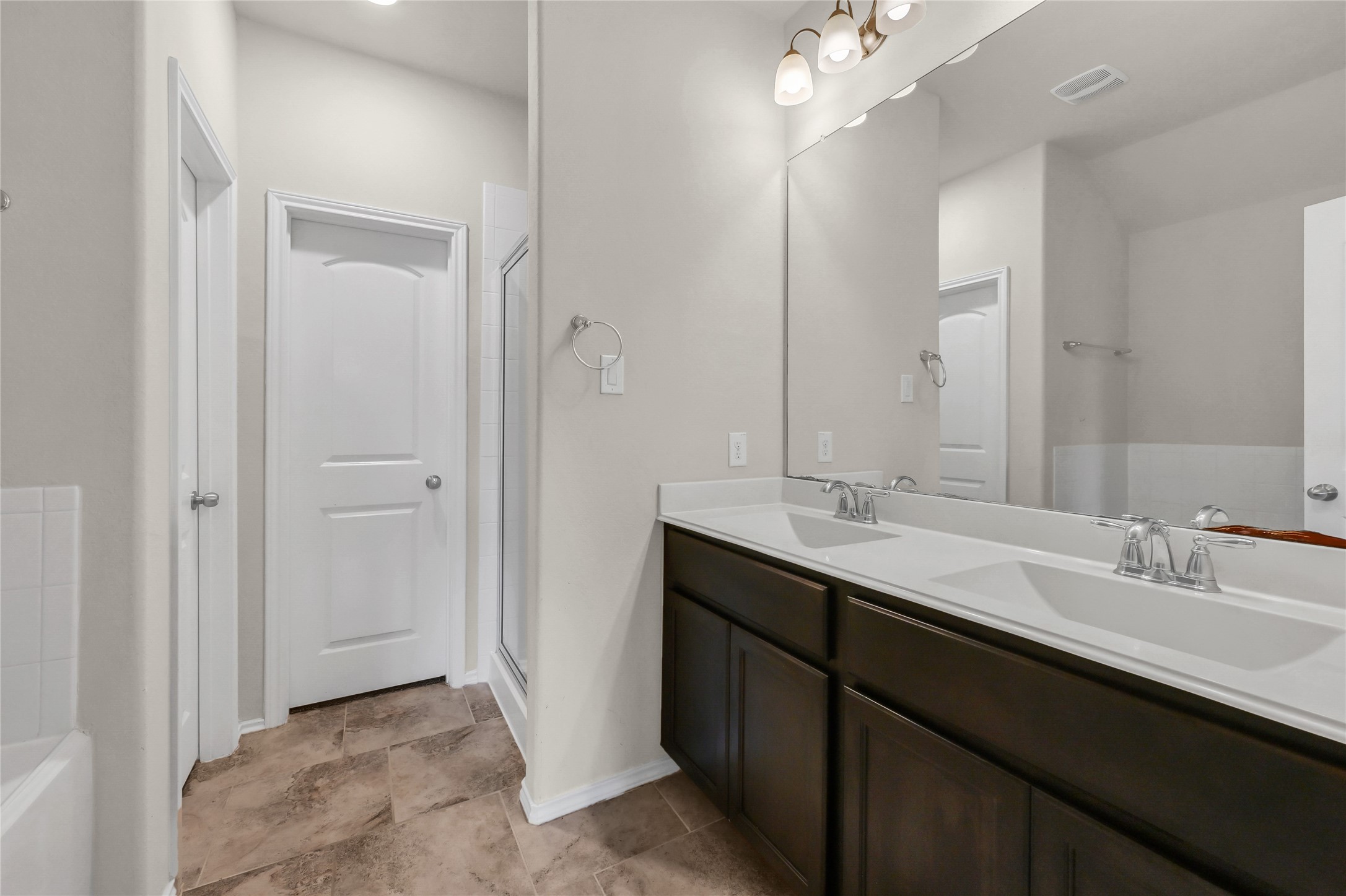 23723 Giardini Drive Property Photo 17