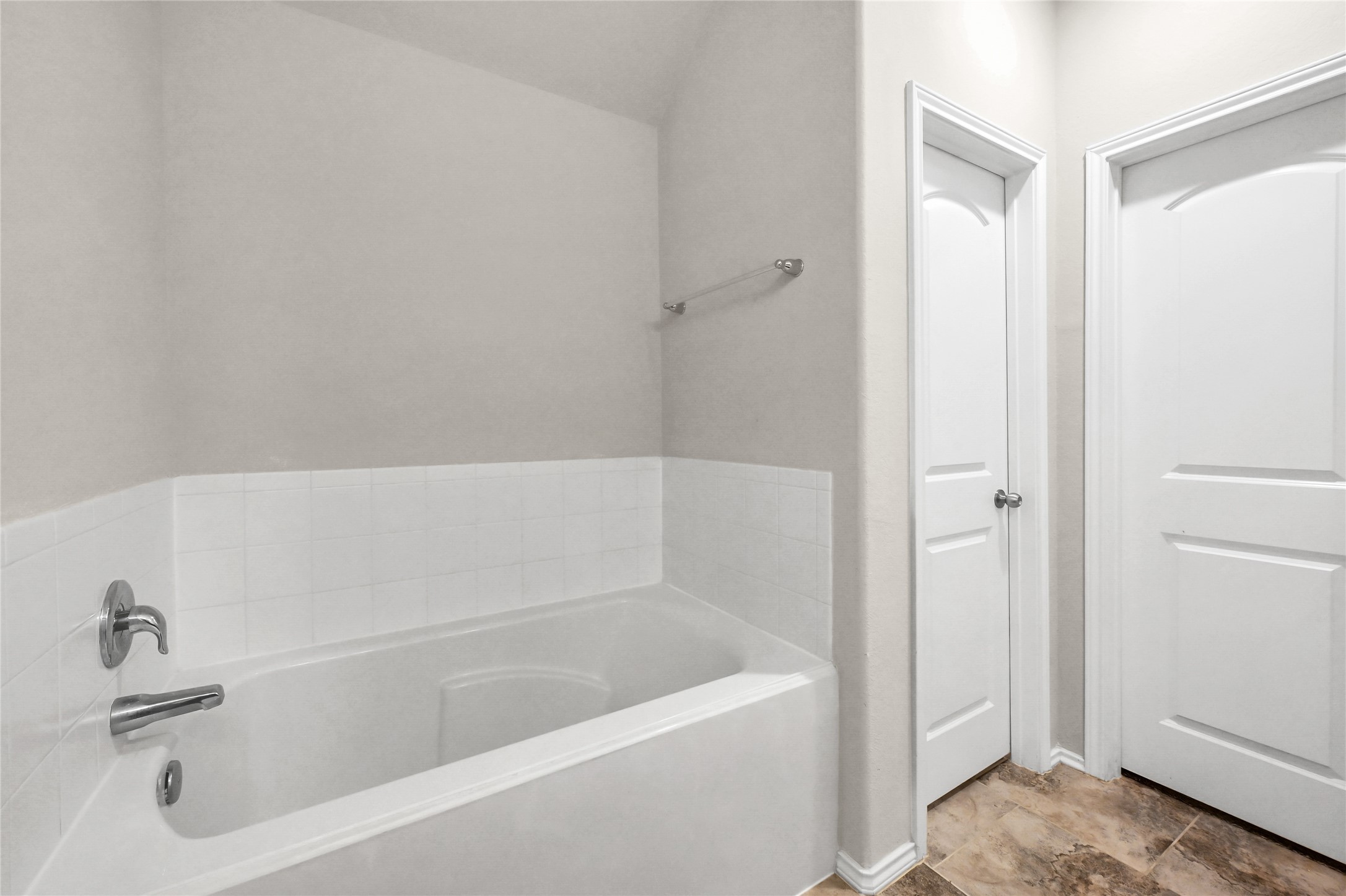 23723 Giardini Drive Property Photo 18
