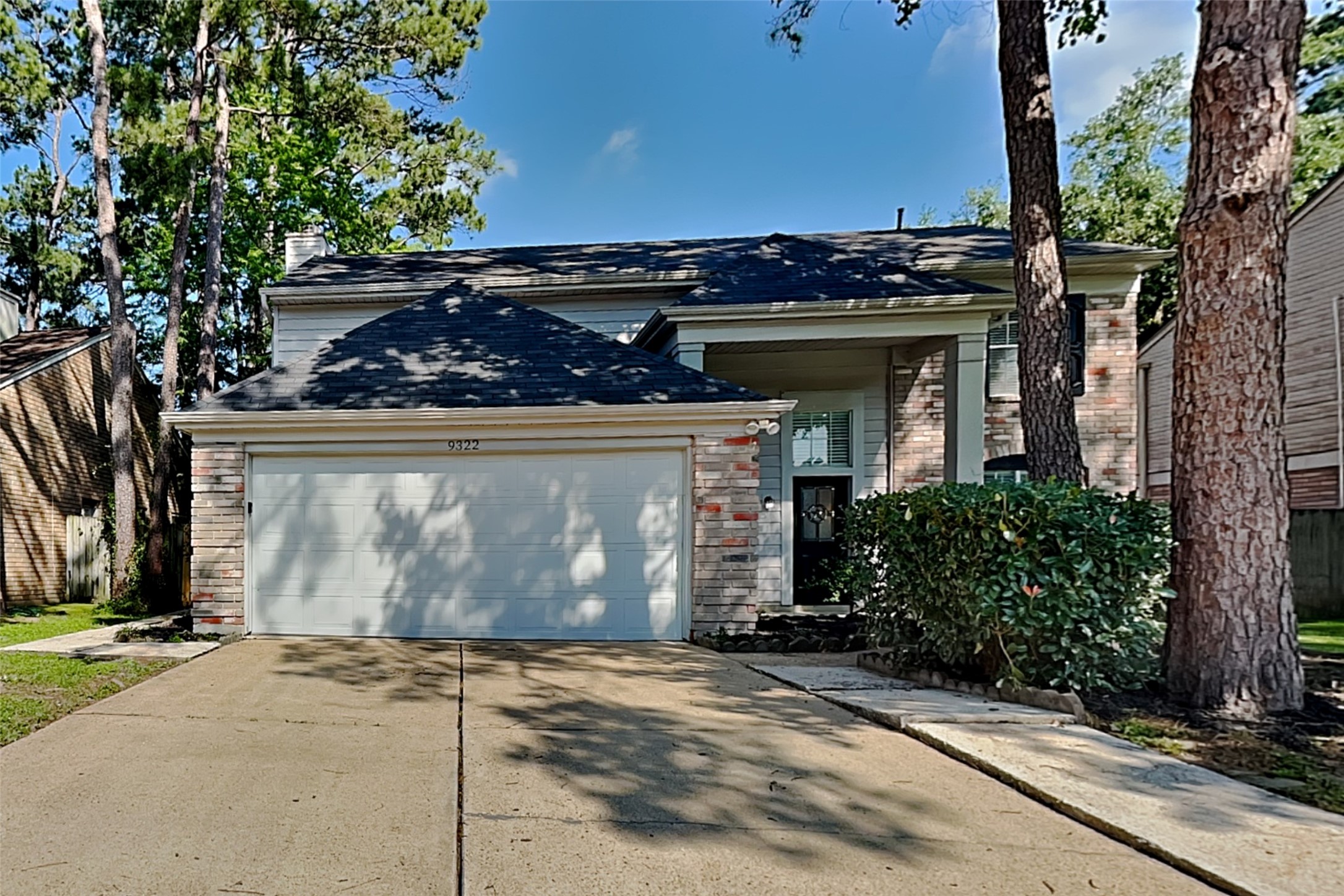 9322 Wandsworth Drive Property Photo 1