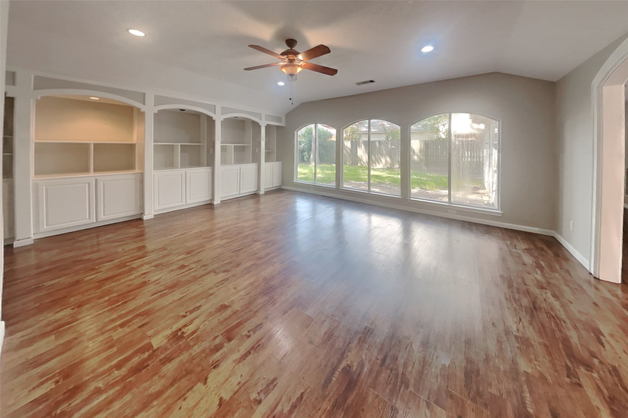 16915 Misty Creek Drive Property Photo 2