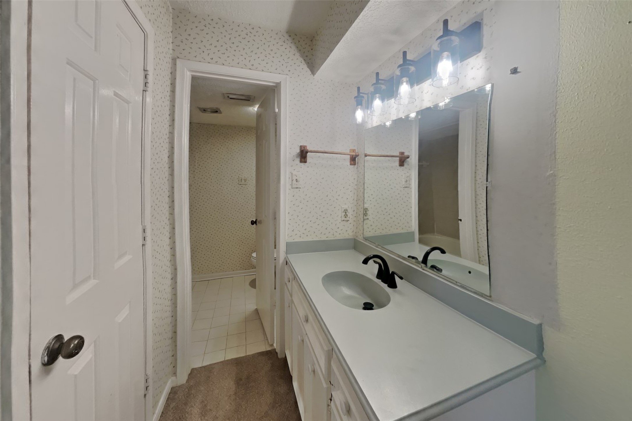 16915 Misty Creek Drive Property Photo 21