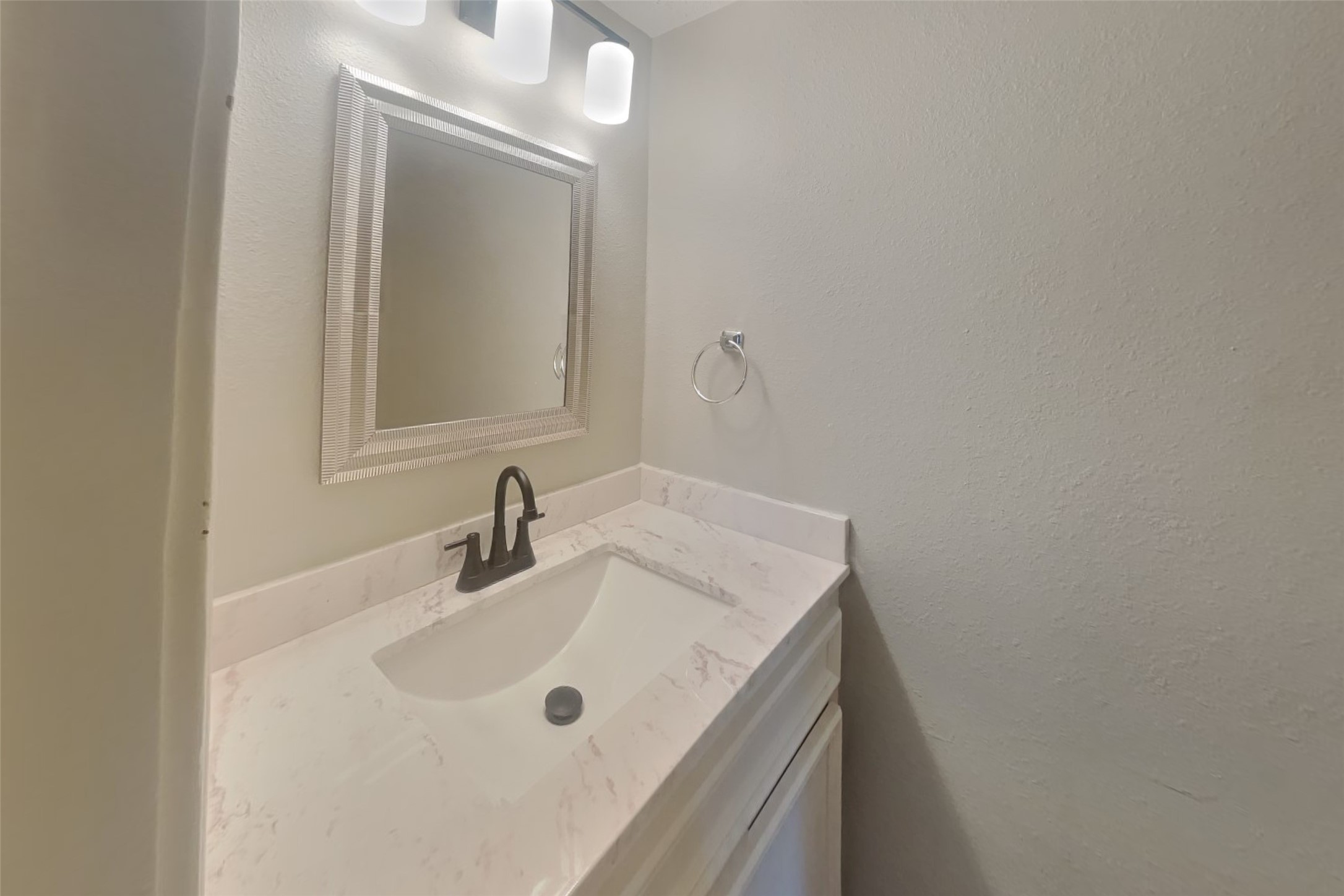 16915 Misty Creek Drive Property Photo 27