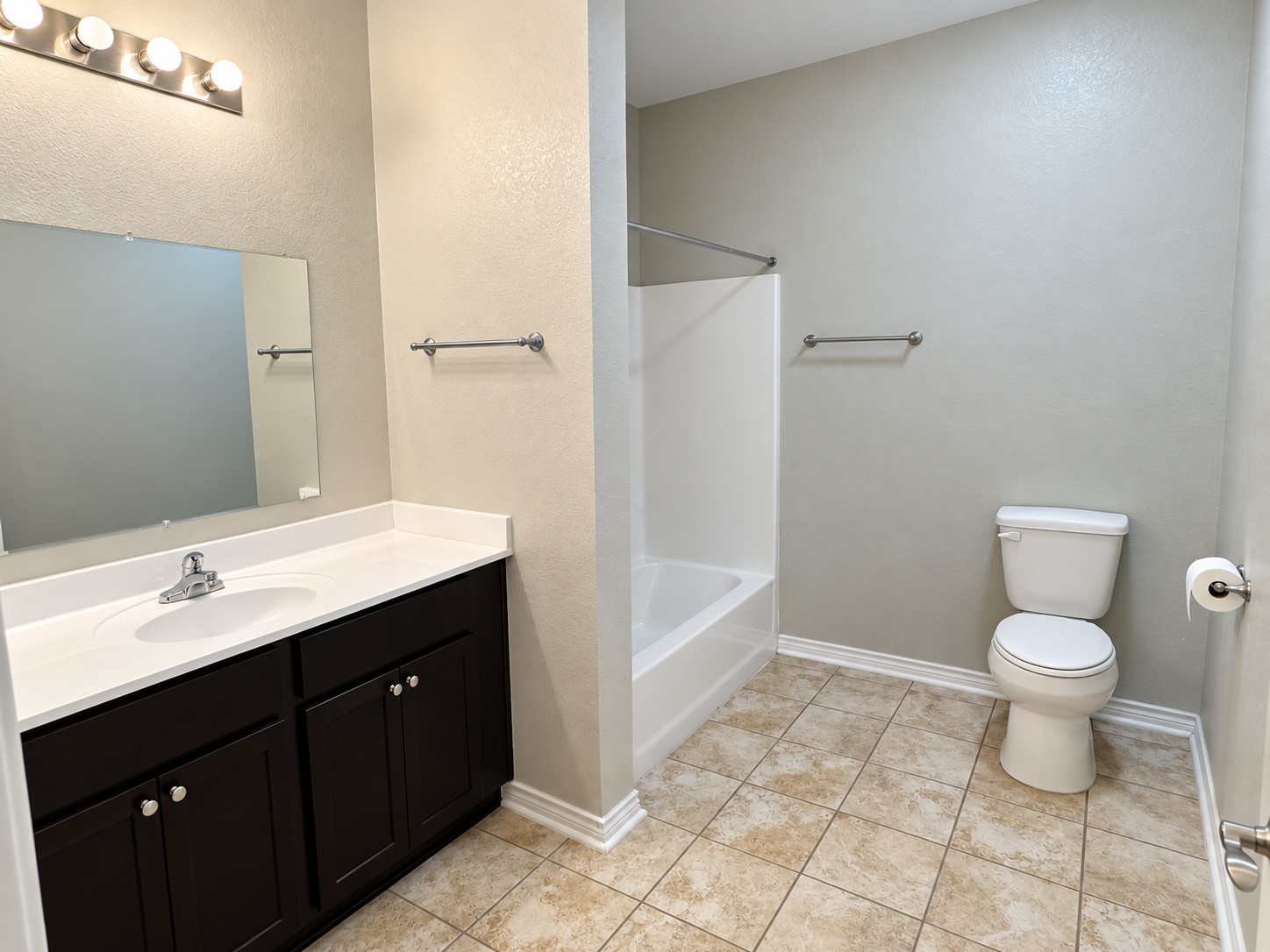 7016 Semmes Street Property Photo 13