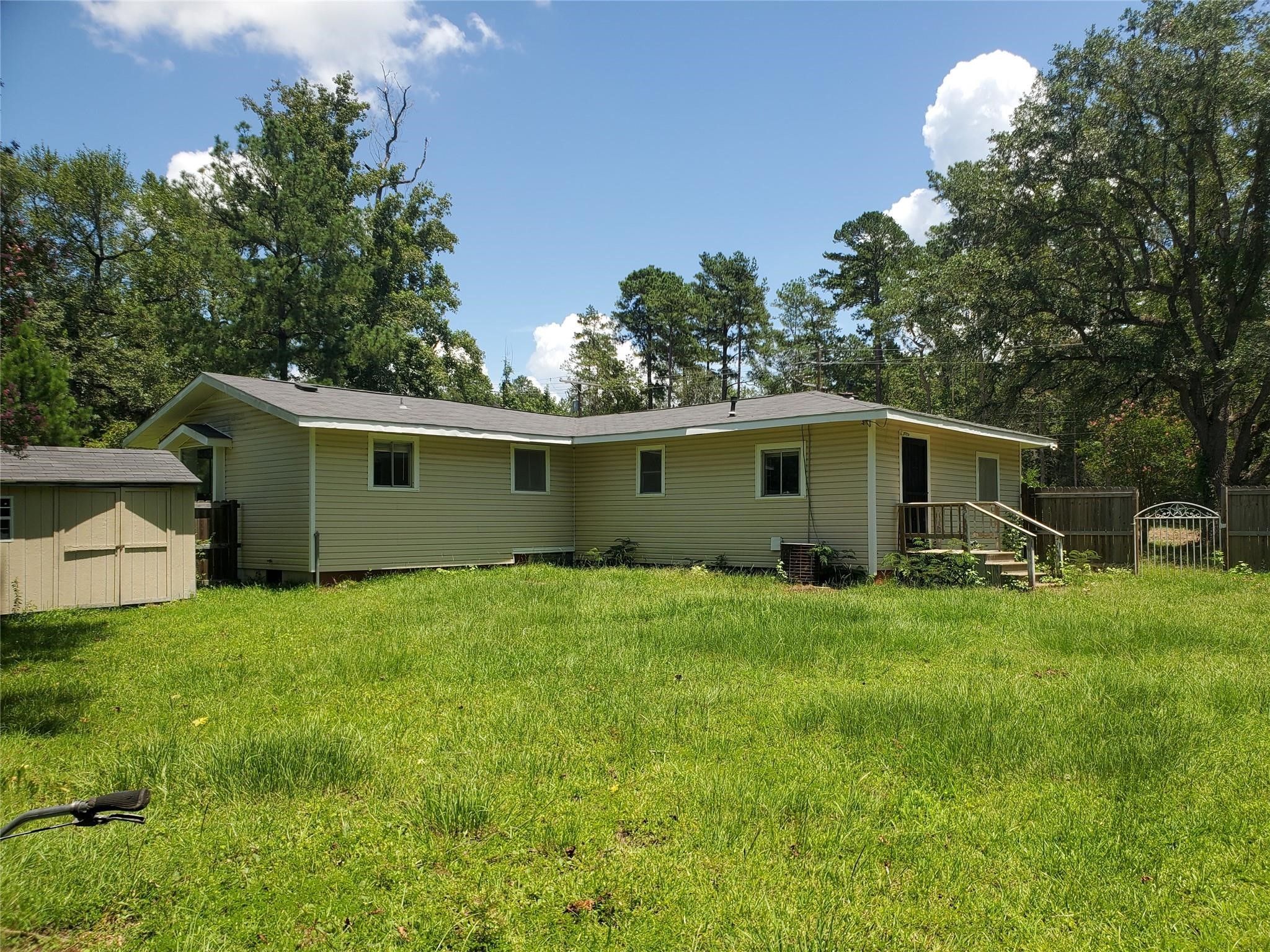 12021 Old Montgomery Road Property Photo 5