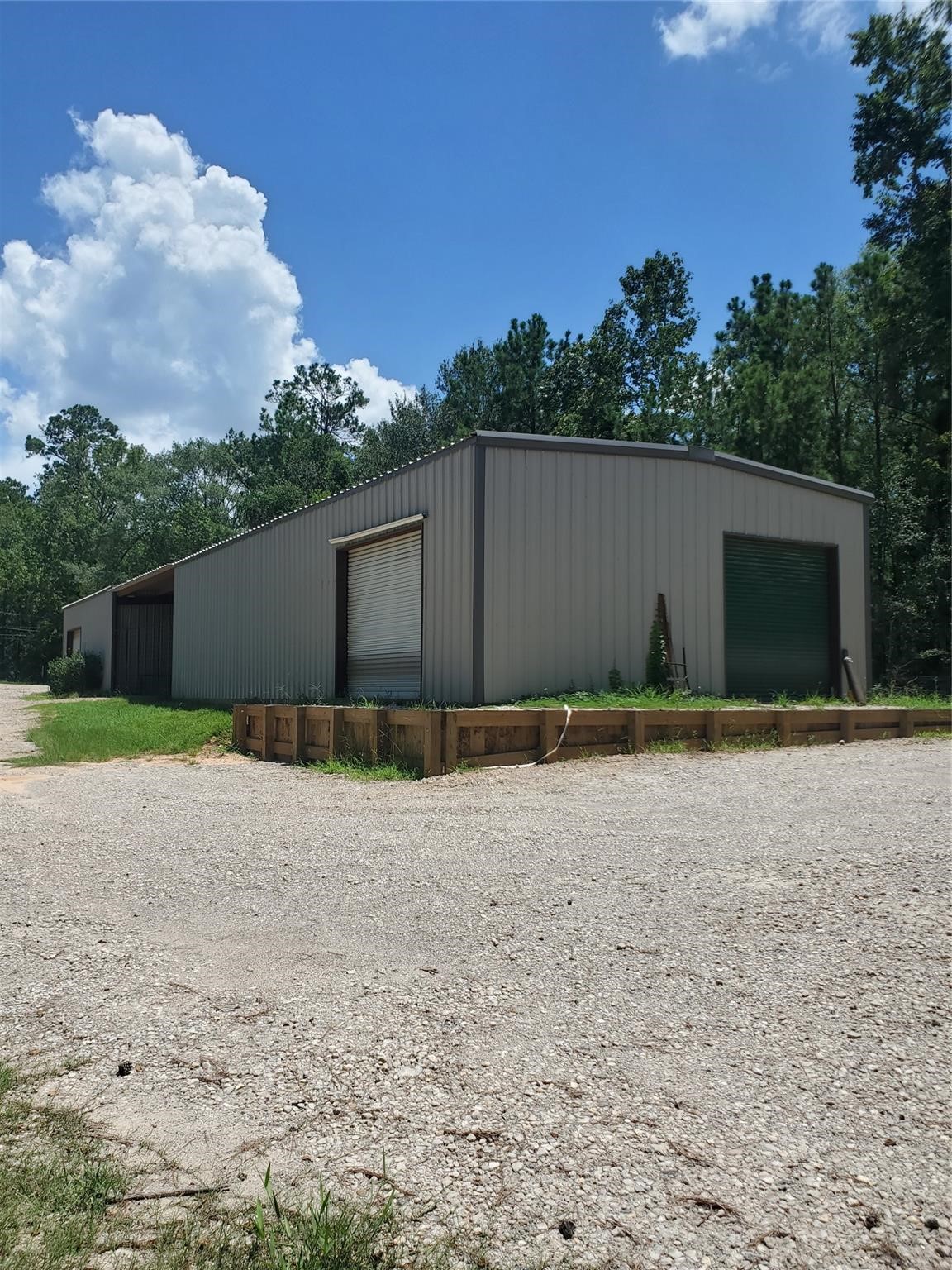 12021 Old Montgomery Road Property Photo 7