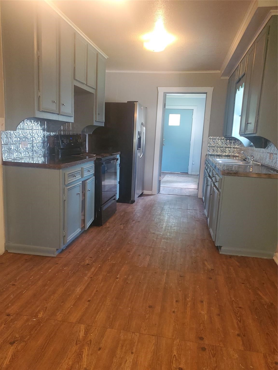 12021 Old Montgomery Road Property Photo 10