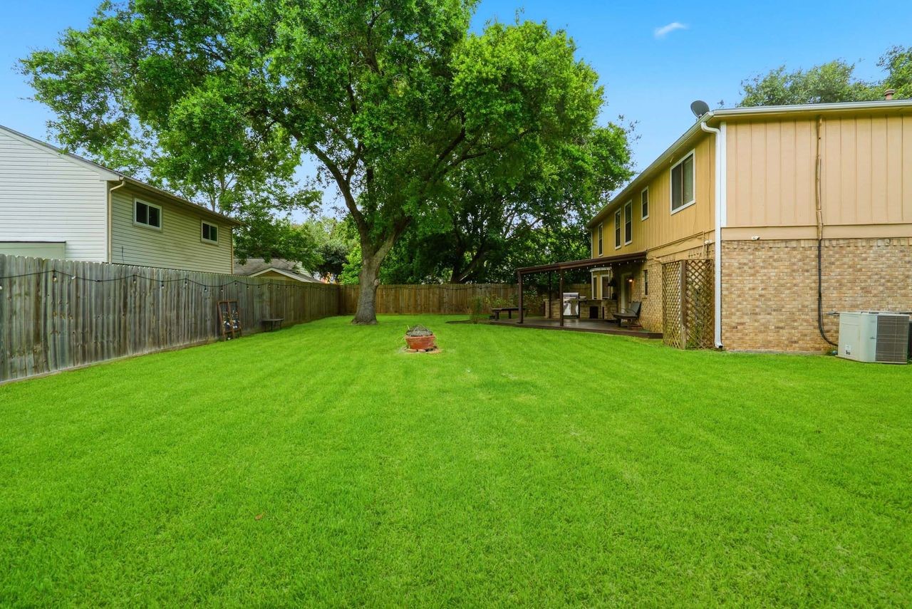 2311 Woven Wood Lane Property Photo 45