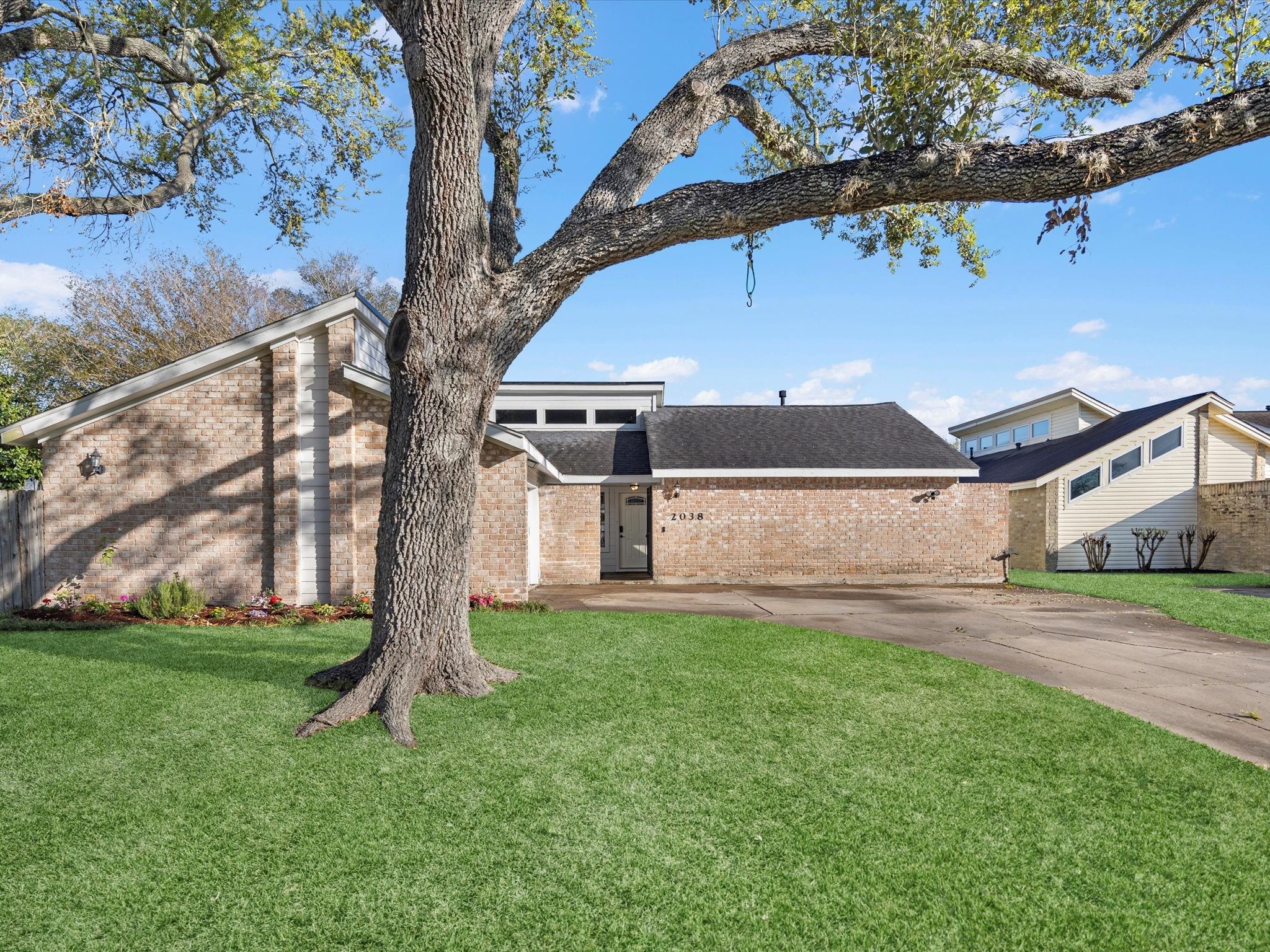 2038 Quail Grove Lane Property Photo