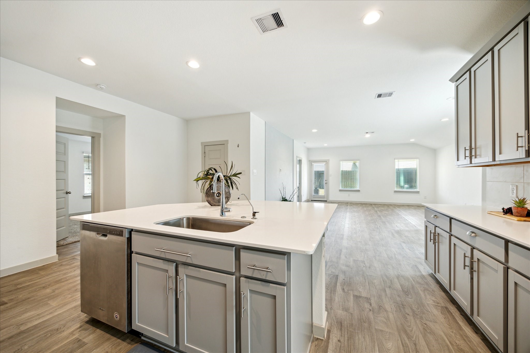 8115 Brahman Lane Property Photo 12