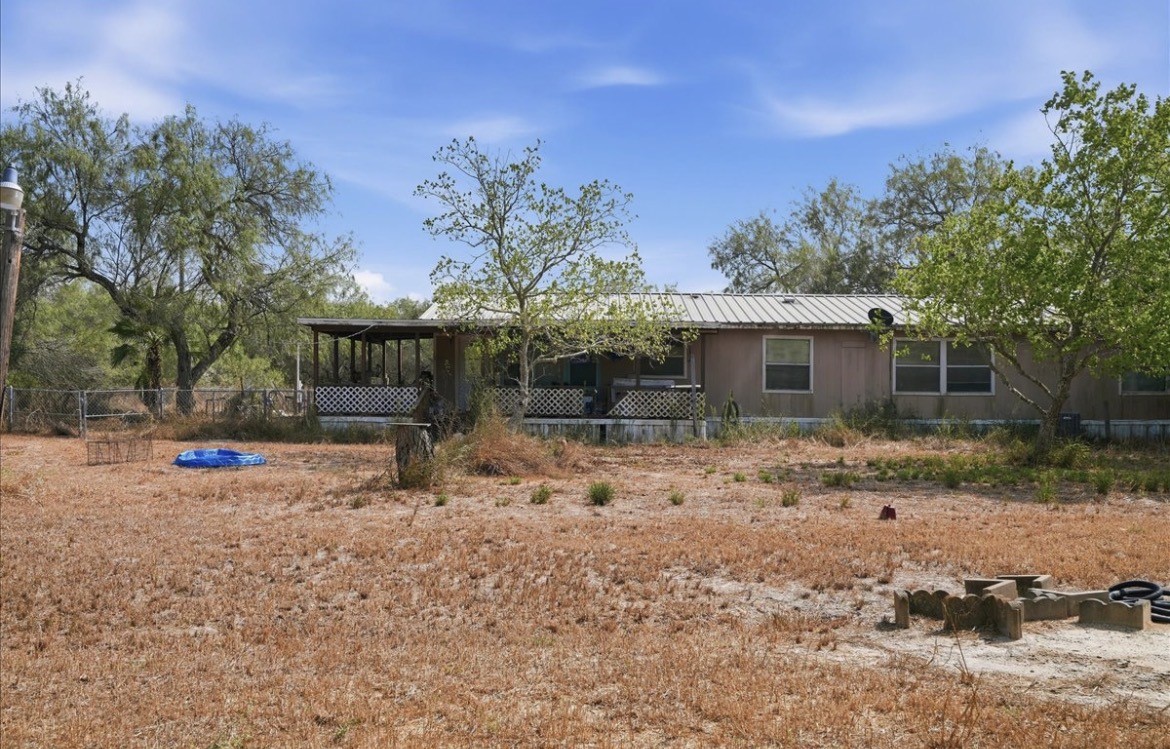 835 S County Road 1132 Property Photo 4