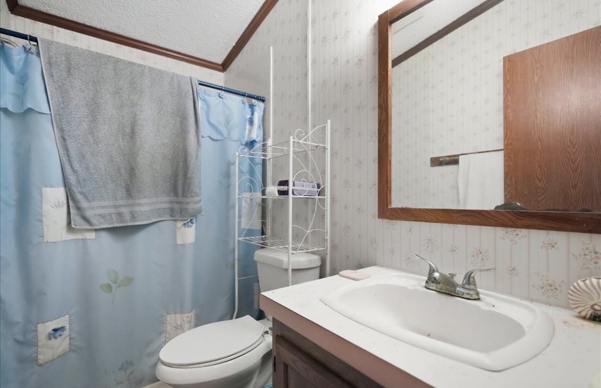 835 S County Road 1132 Property Photo 24
