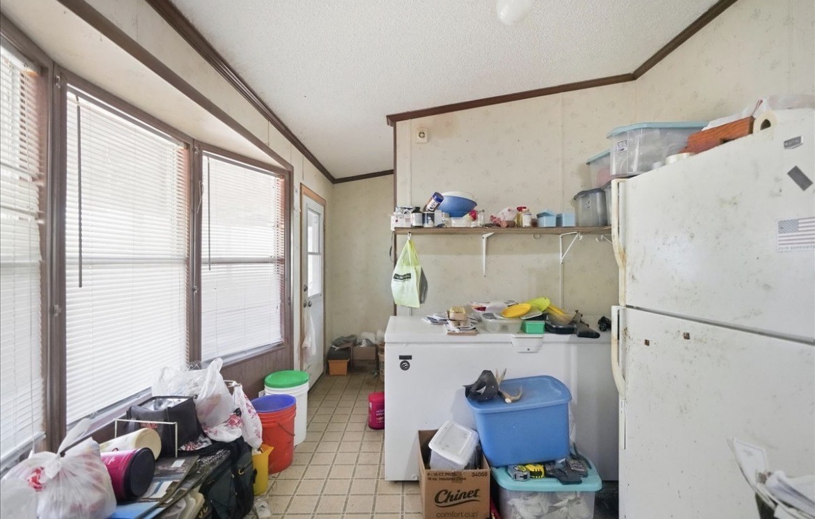 835 S County Road 1132 Property Photo 28