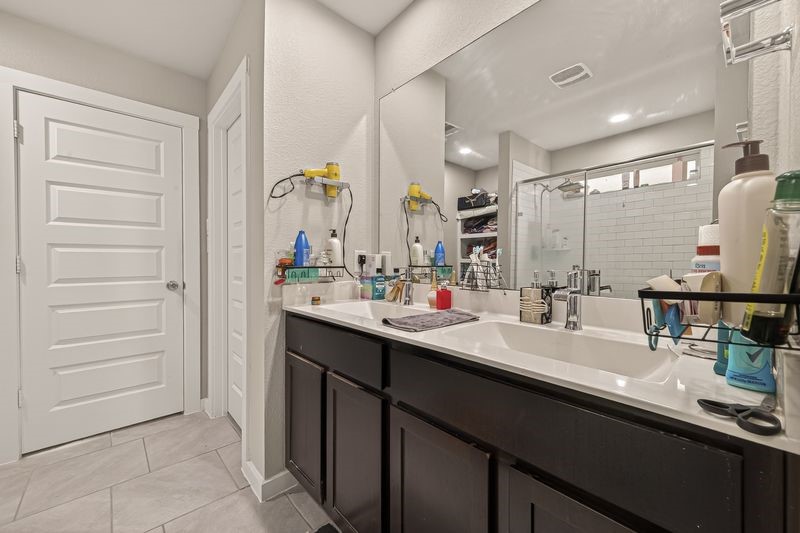 7523 Keystone Blossom Trail Property Photo 24