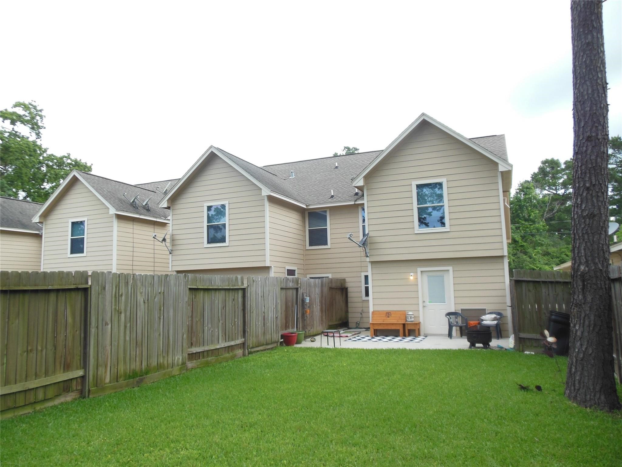 614 Foster Street Property Photo 23