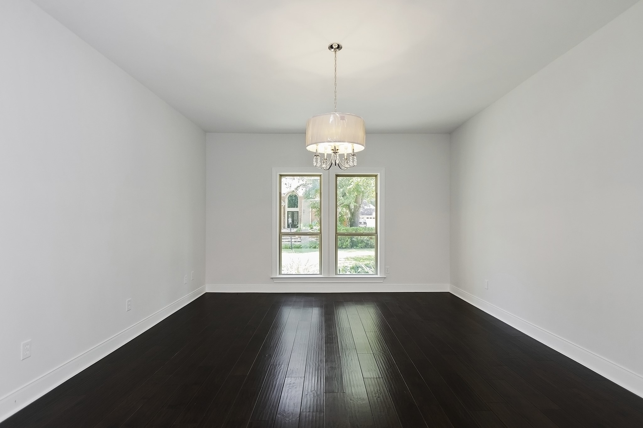 810 Herdsman Drive Property Photo 16