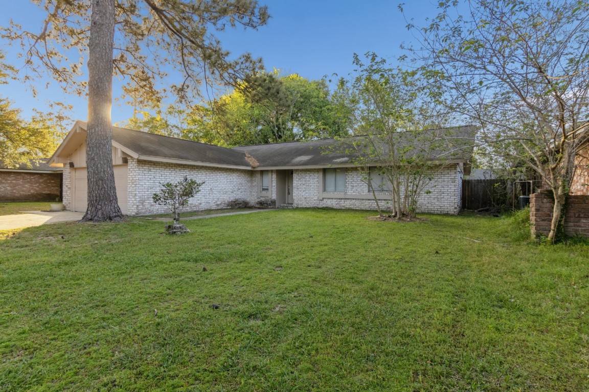 4425 Algernon Drive Property Photo 2