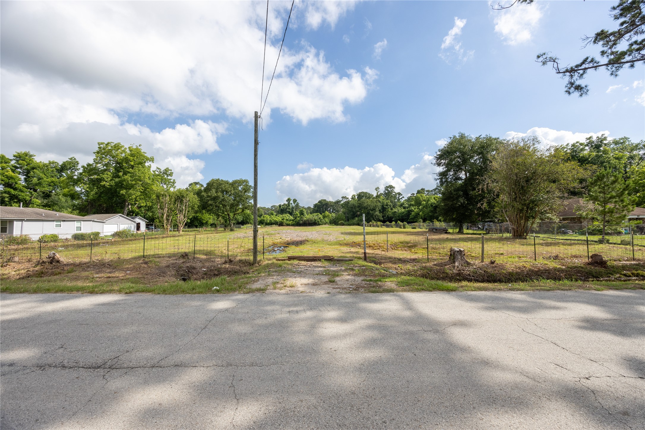 1626 & 1630 Wilburforce Street Property Photo 8