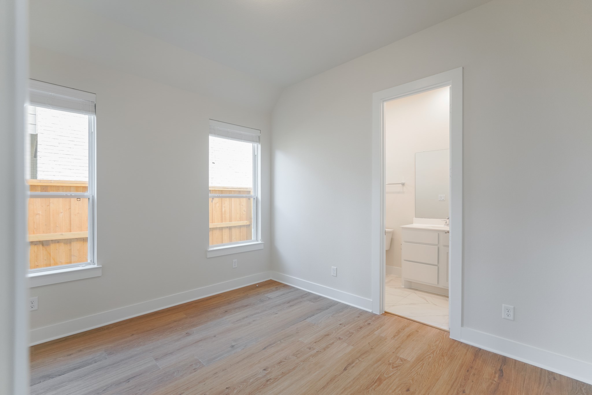 28156 Graywood Drive Property Photo 17