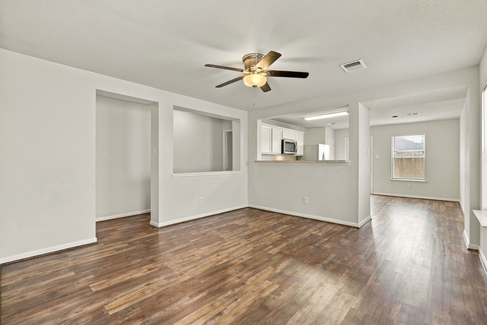 3006 Rustling Chestnut Street Property Photo 8