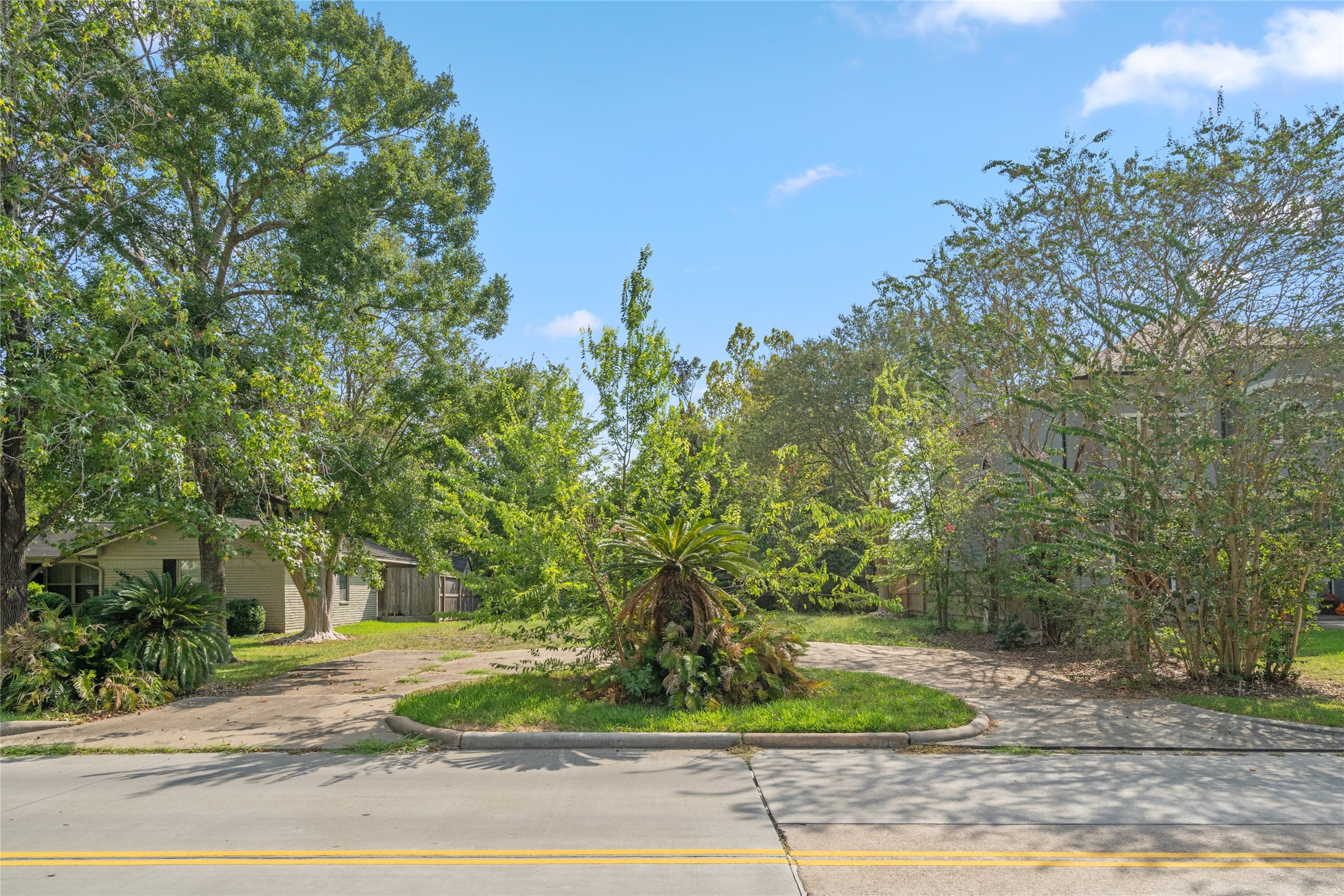 5517 Newcastle Street Property Photo 4