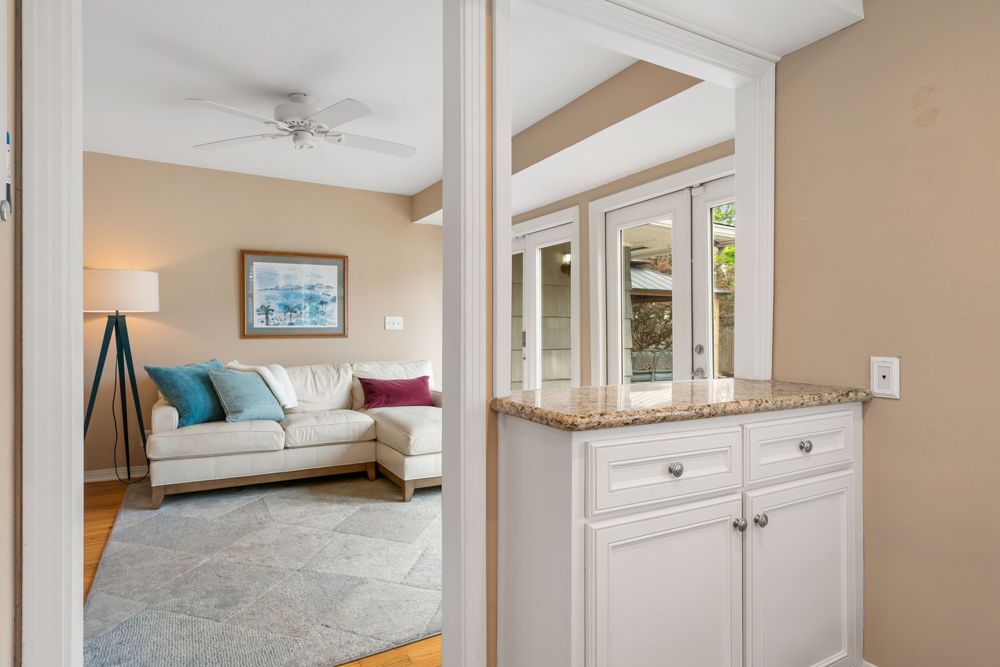 1115 Woodhill Road Property Photo 11