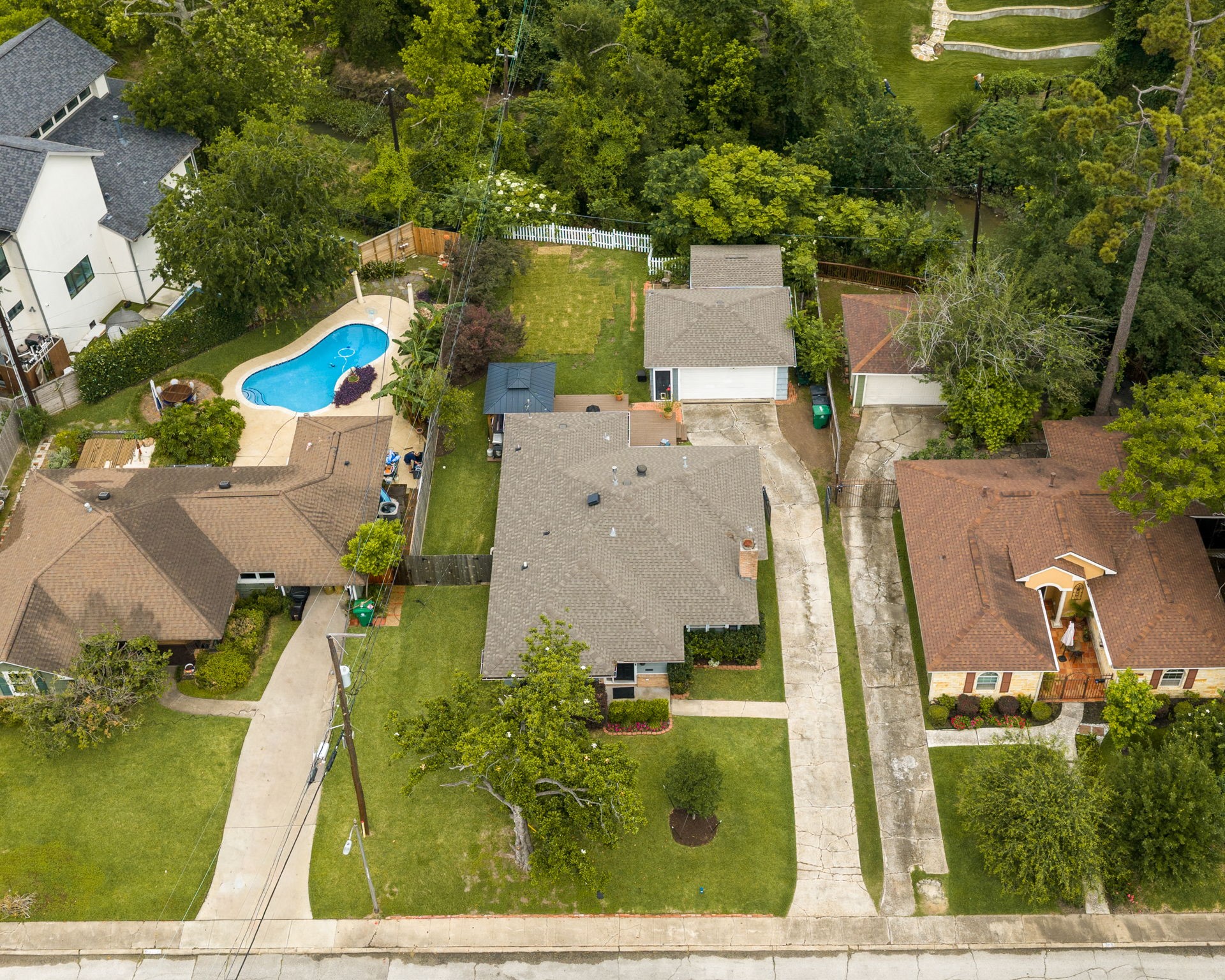 1115 Woodhill Road Property Photo 24