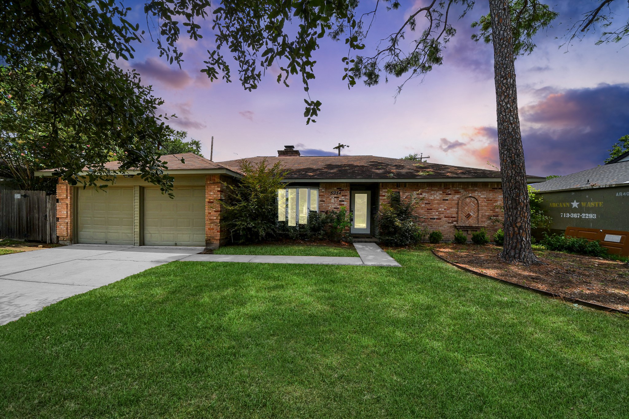 5954 Beaudry Drive Property Photo 3