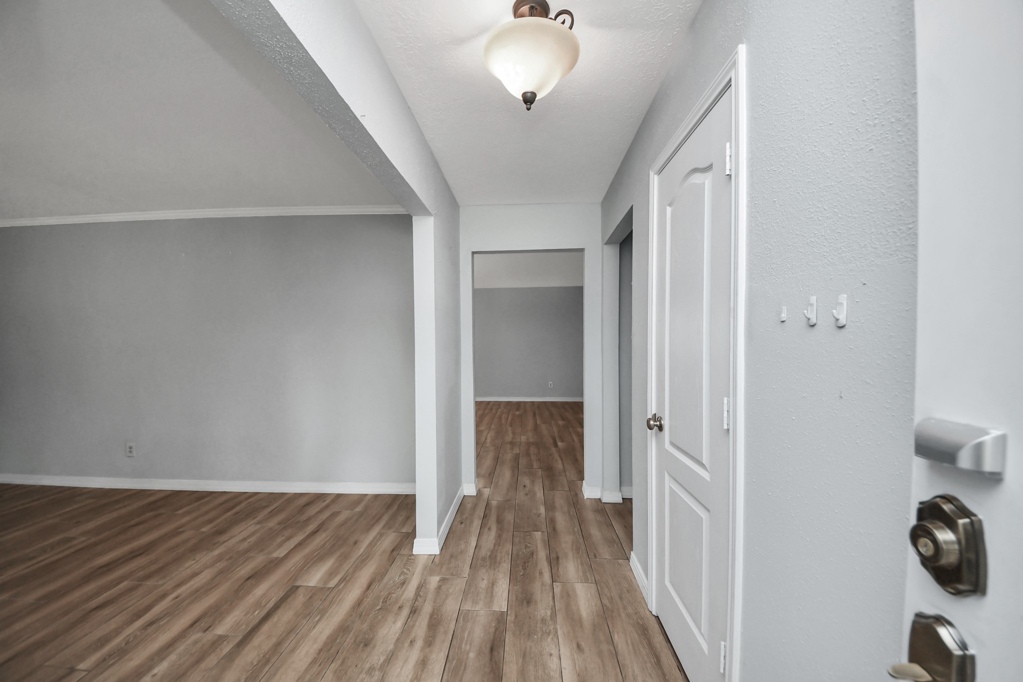 5954 Beaudry Drive Property Photo 4