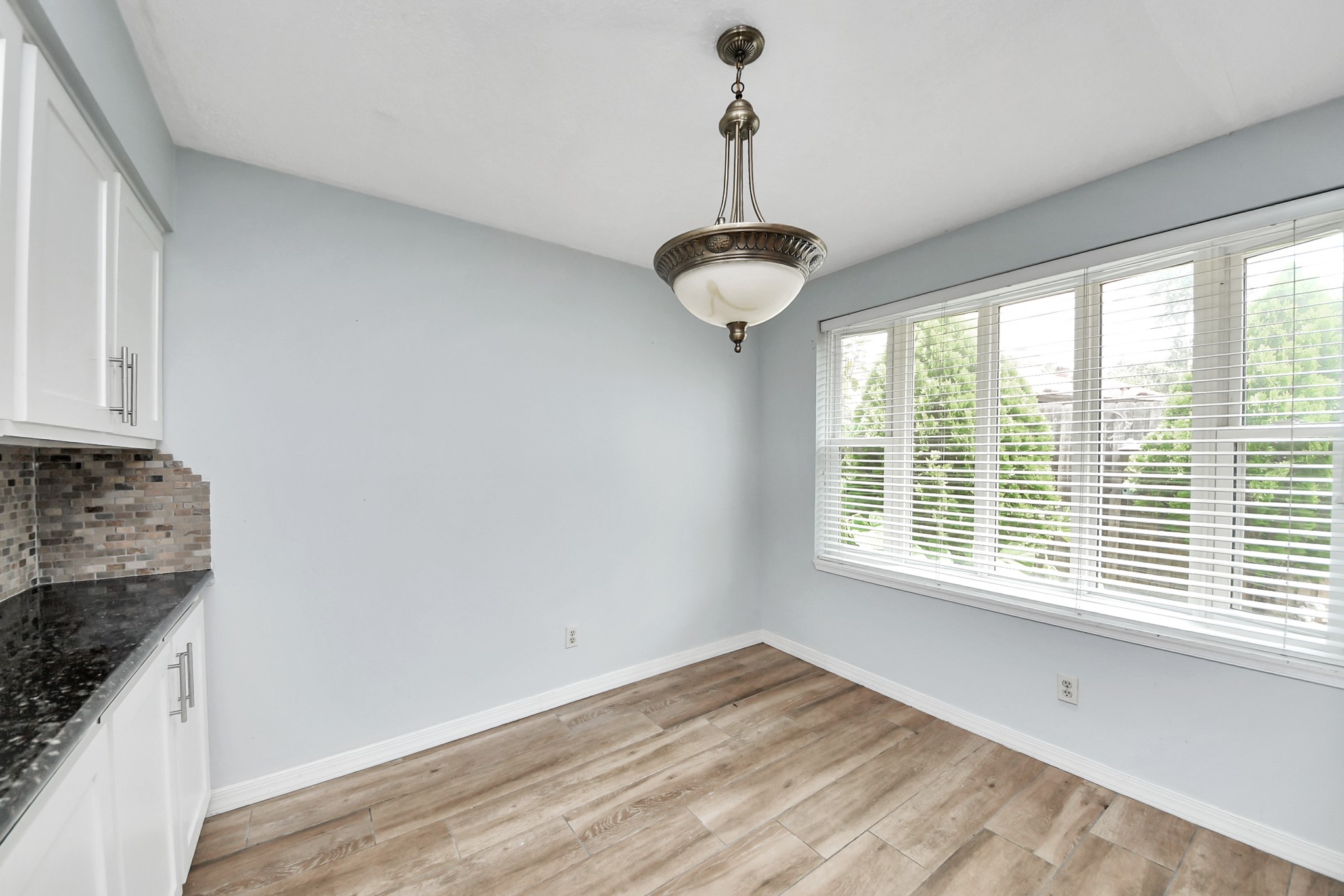 5954 Beaudry Drive Property Photo 19