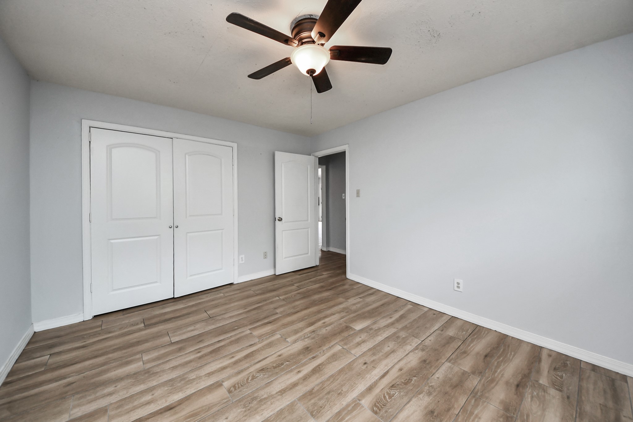 5954 Beaudry Drive Property Photo 24
