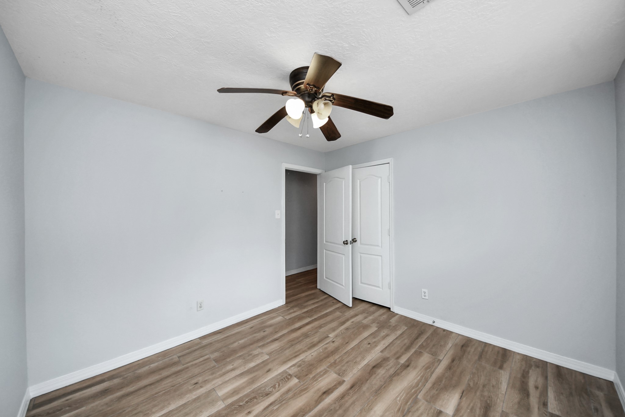 5954 Beaudry Drive Property Photo 26