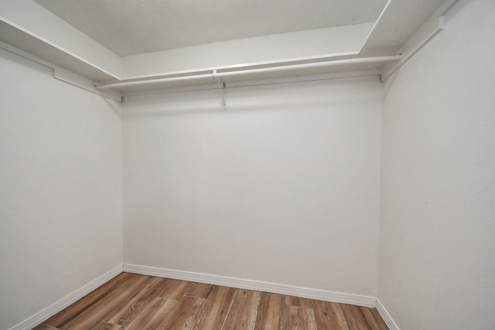5954 Beaudry Drive Property Photo 30