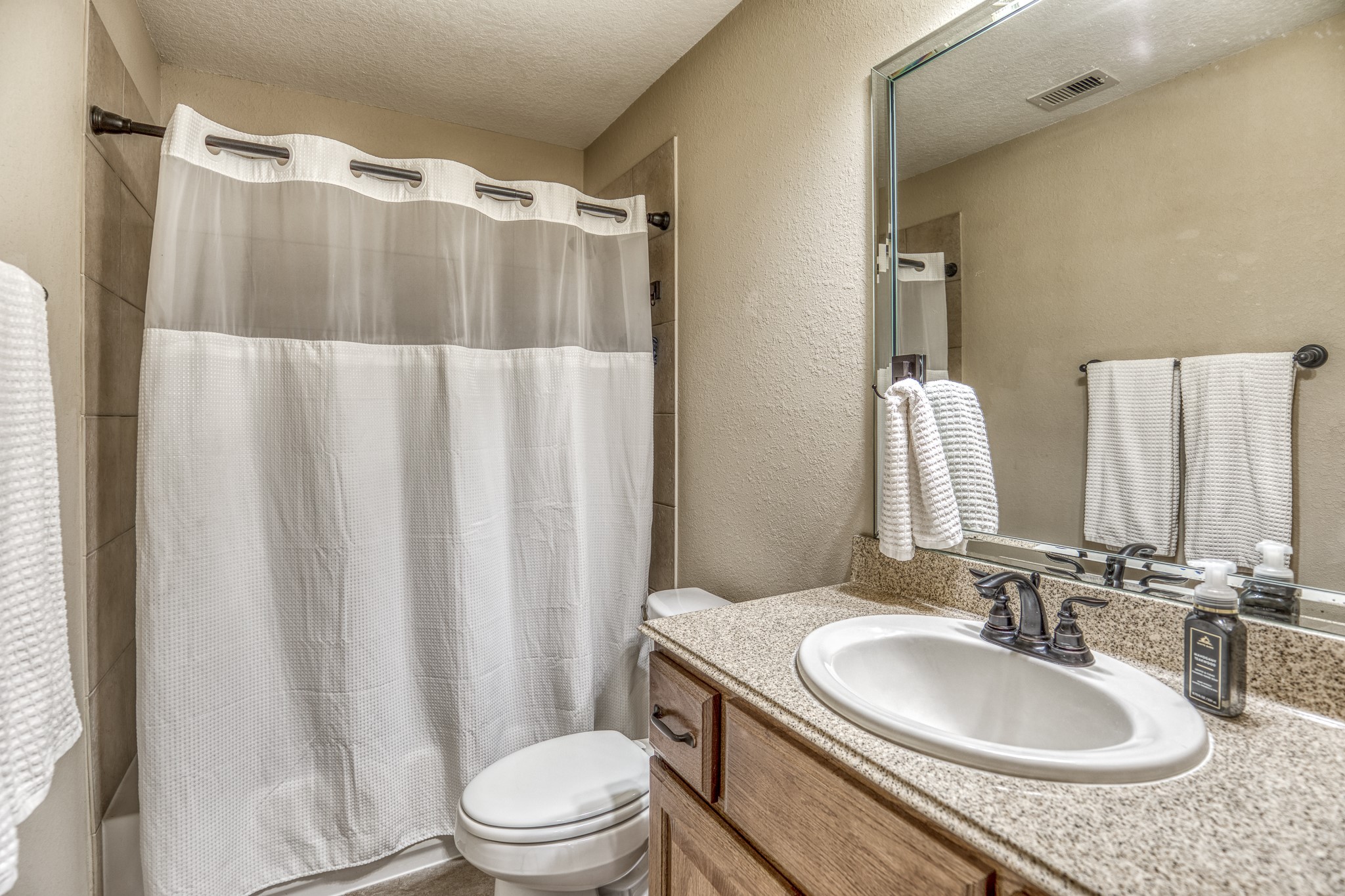 586 Ruby Drive Property Photo 24