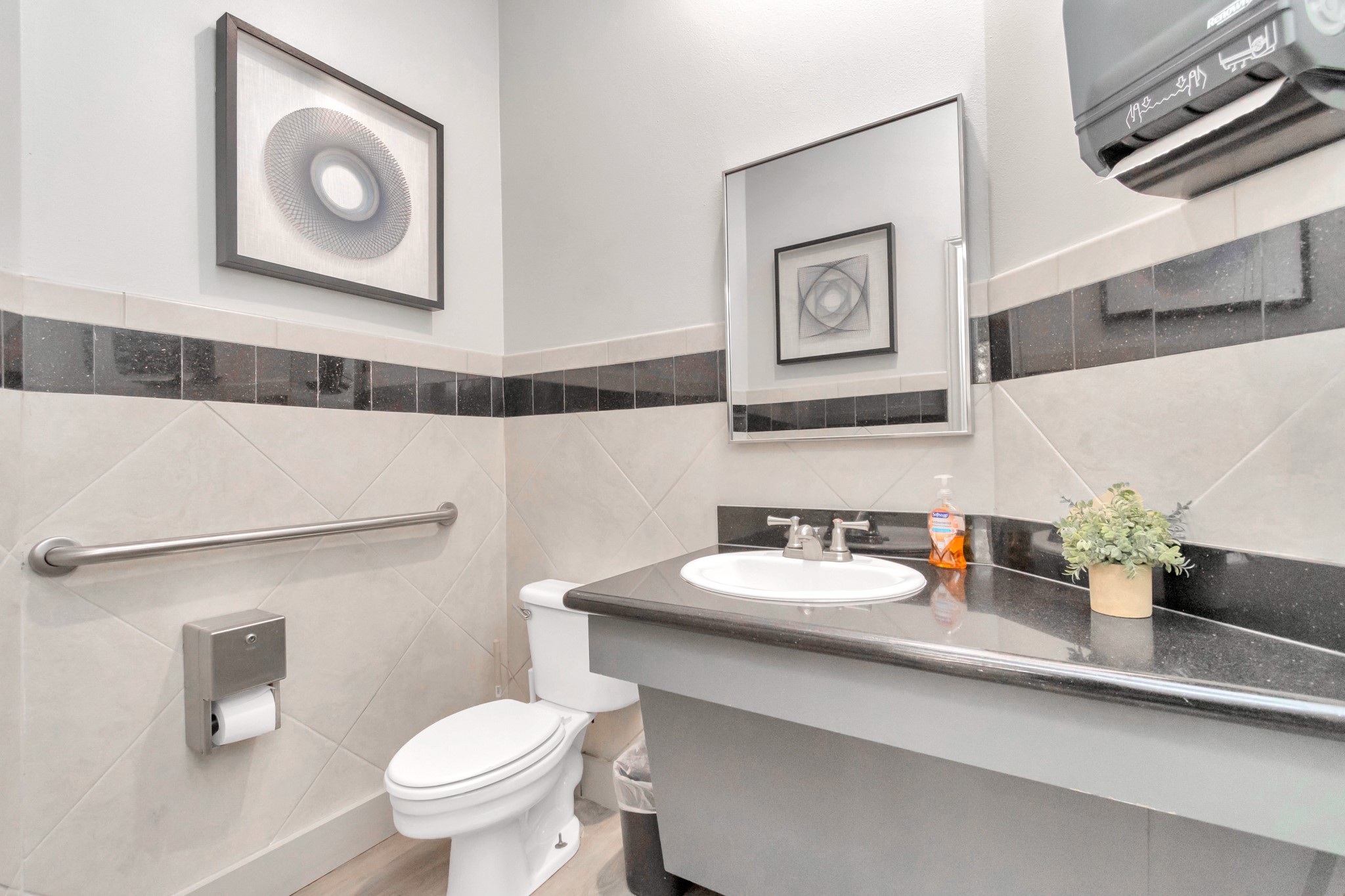 1600 Eldridge Parkway 0401 Property Photo 34