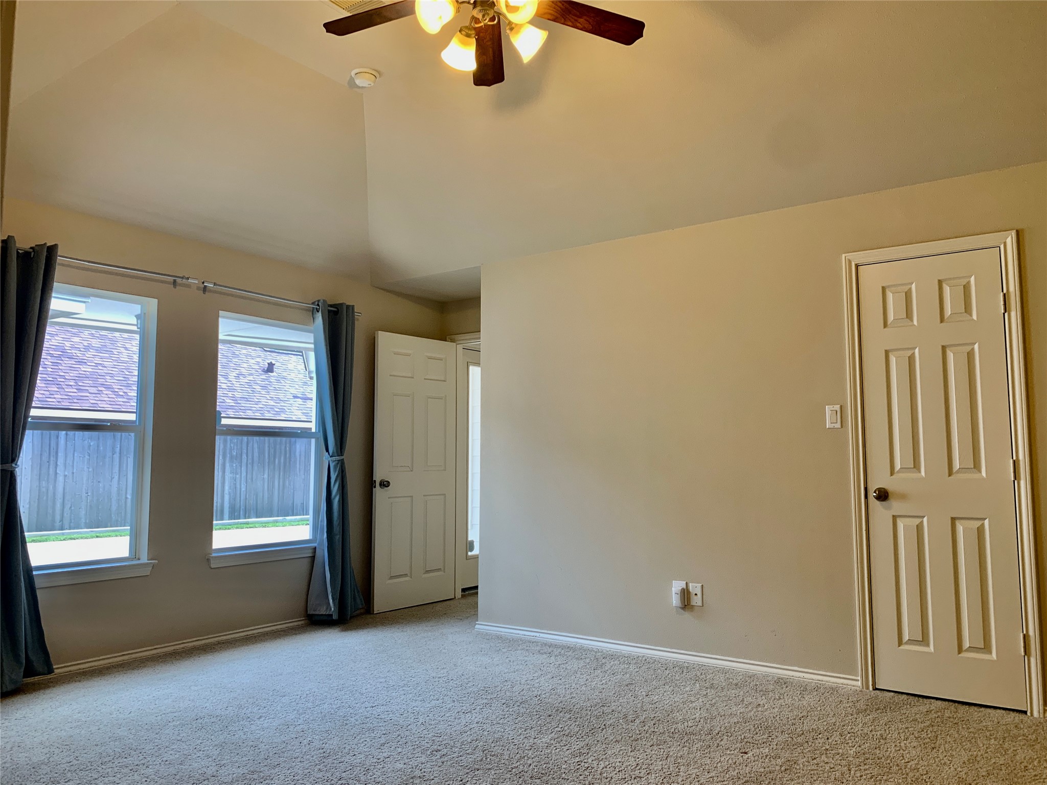 11210 Jadestone Creek Lane Property Photo 11