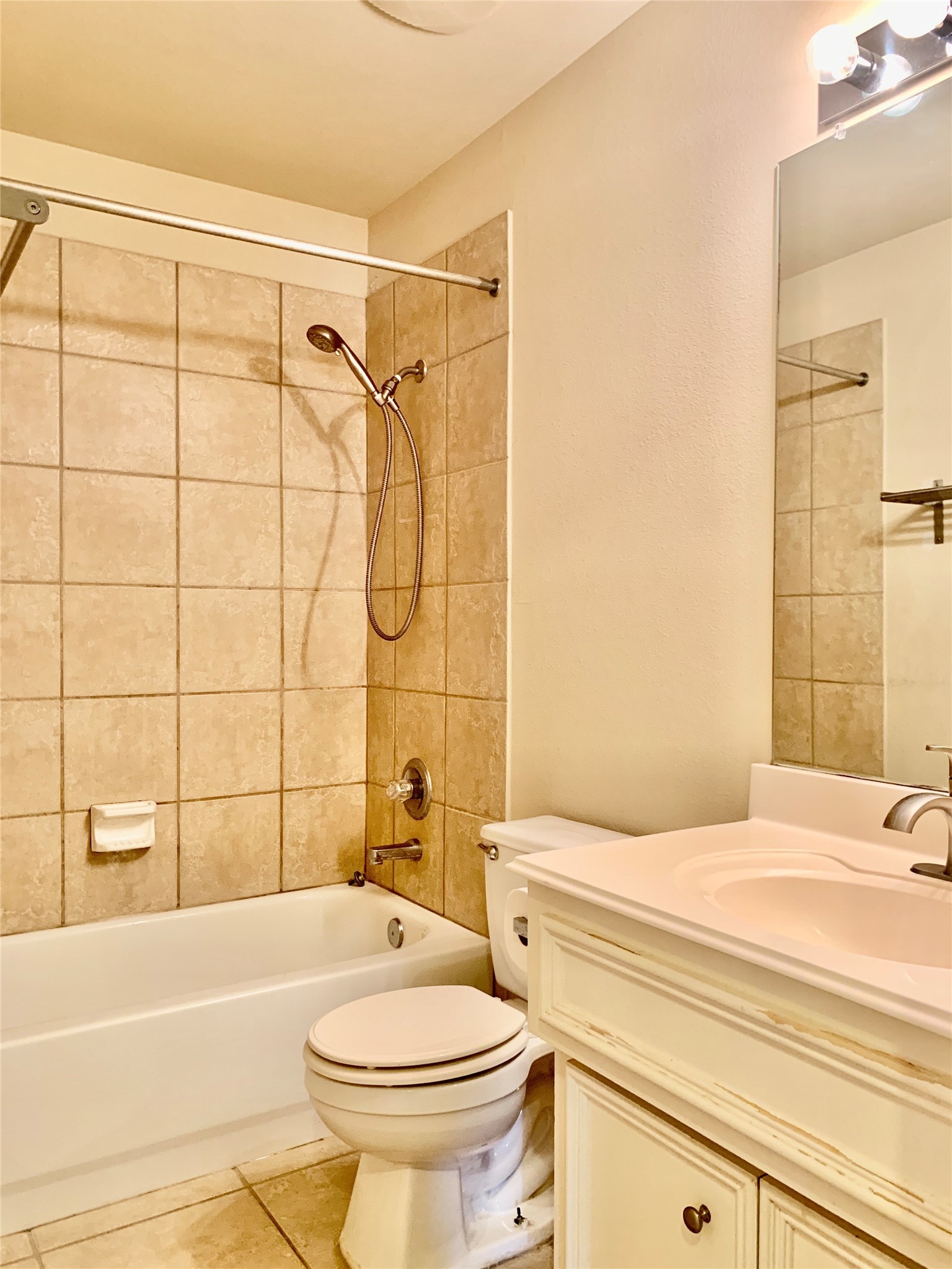 11210 Jadestone Creek Lane Property Photo 19