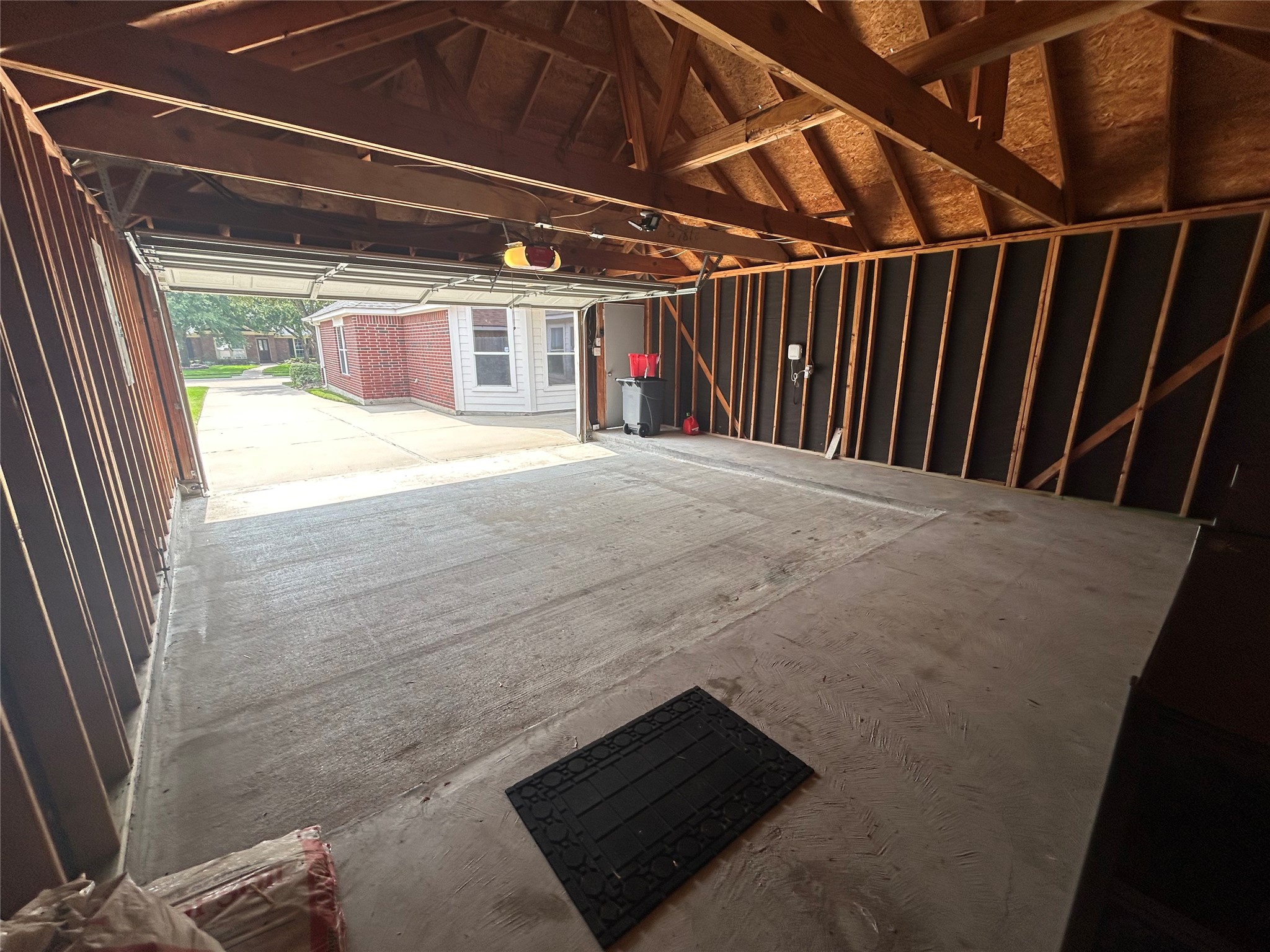 11210 Jadestone Creek Lane Property Photo 27